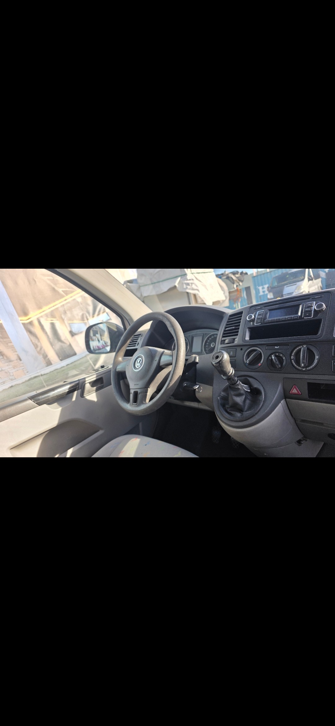 VW T5 2.0 TDI-image-7
