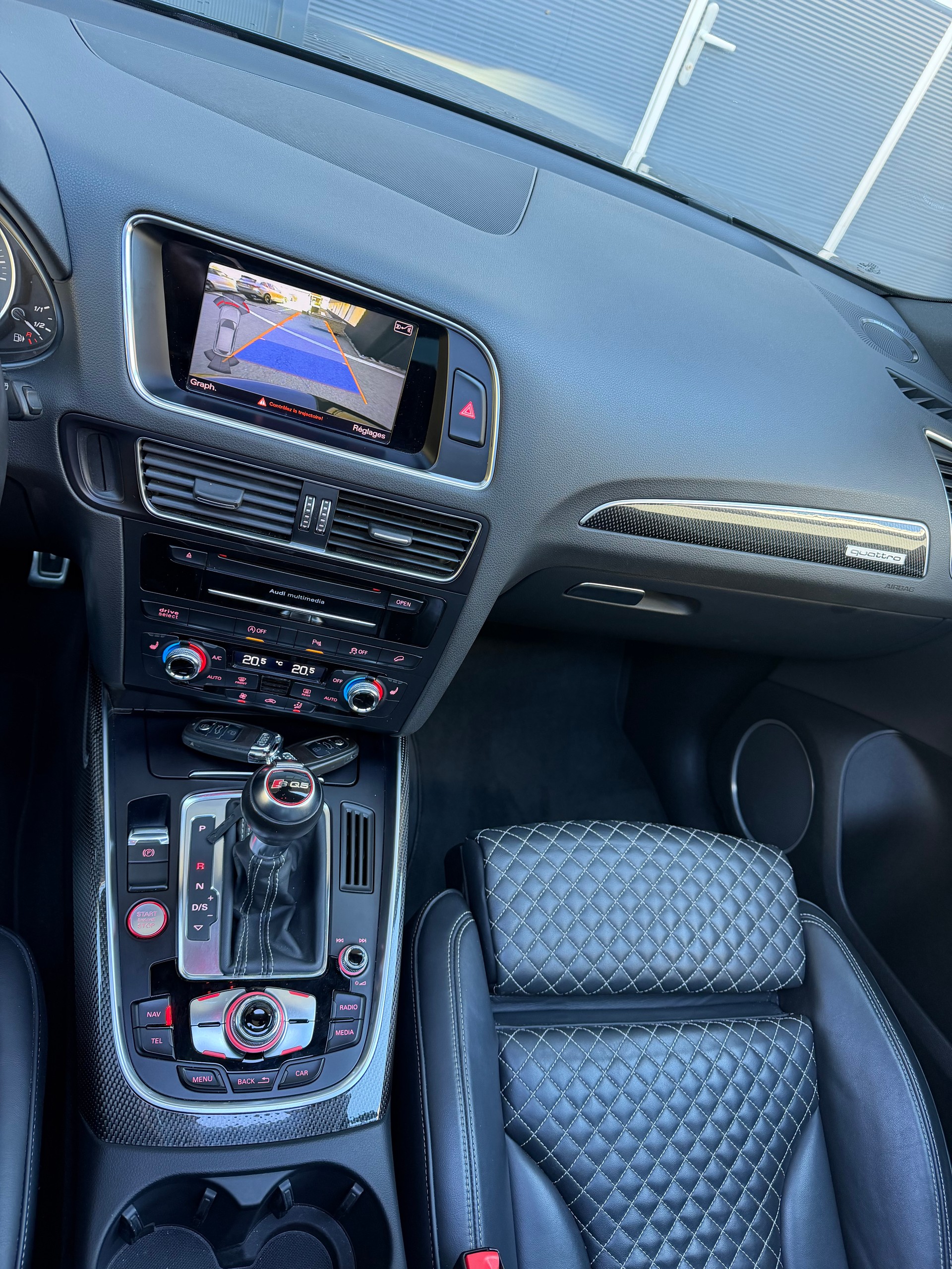 AUDI SQ5 3.0 TDI quattro tiptronic-image-14
