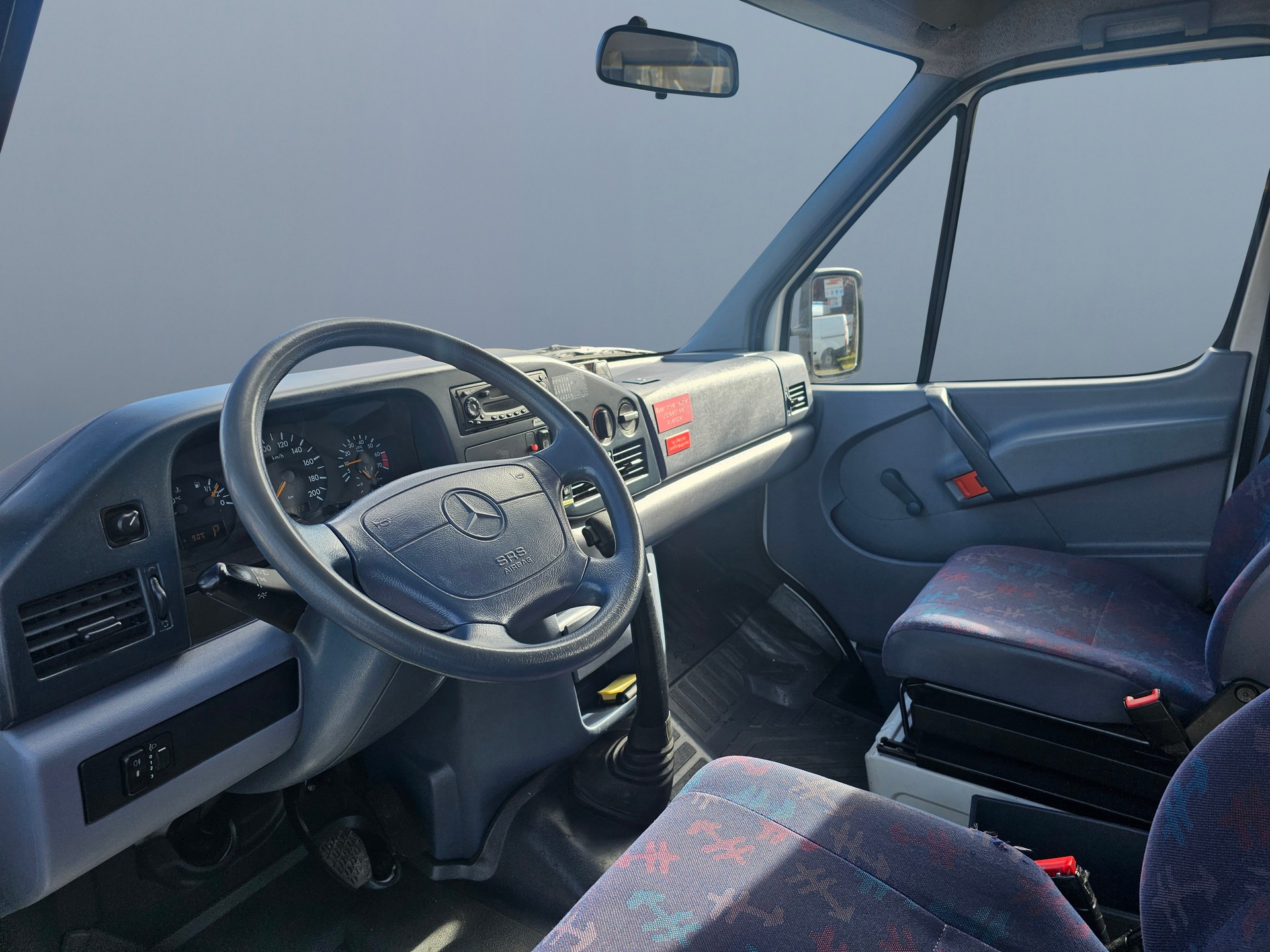 MERCEDES-BENZ Sprinter 314 - 9 Plätze - Behindertengerechtes Fahrzeug-image-7