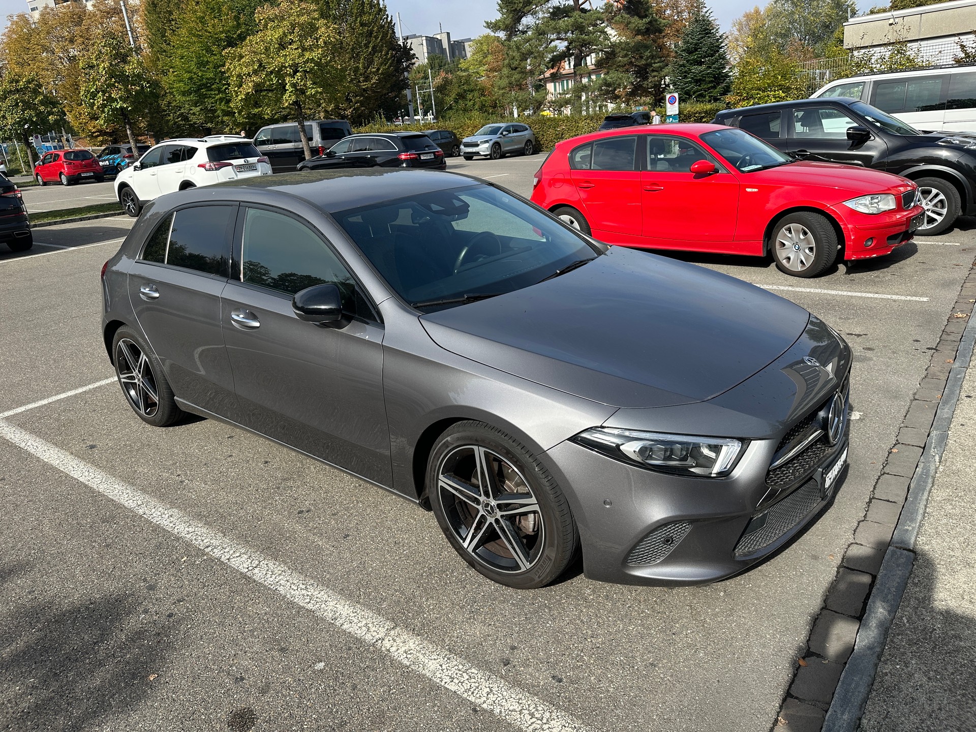 MERCEDES-BENZ A 200 Progressive-image-4