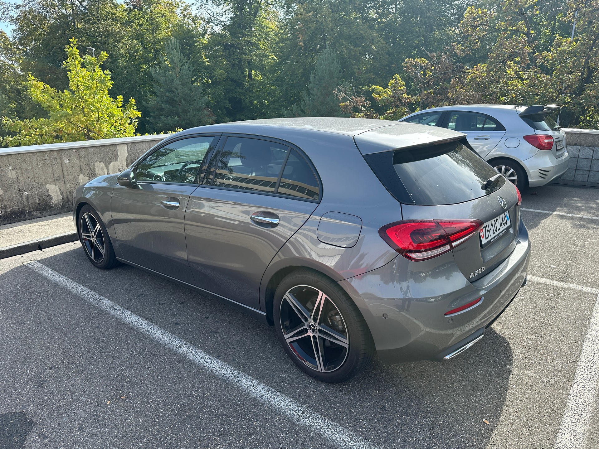 MERCEDES-BENZ A 200 Progressive-image-2