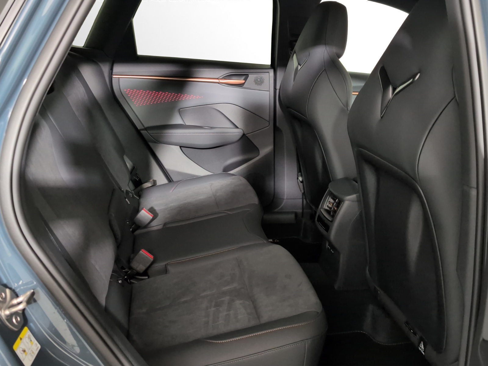 CUPRA Terramar 1.5 eTSI Prime Edition DSG-image-8