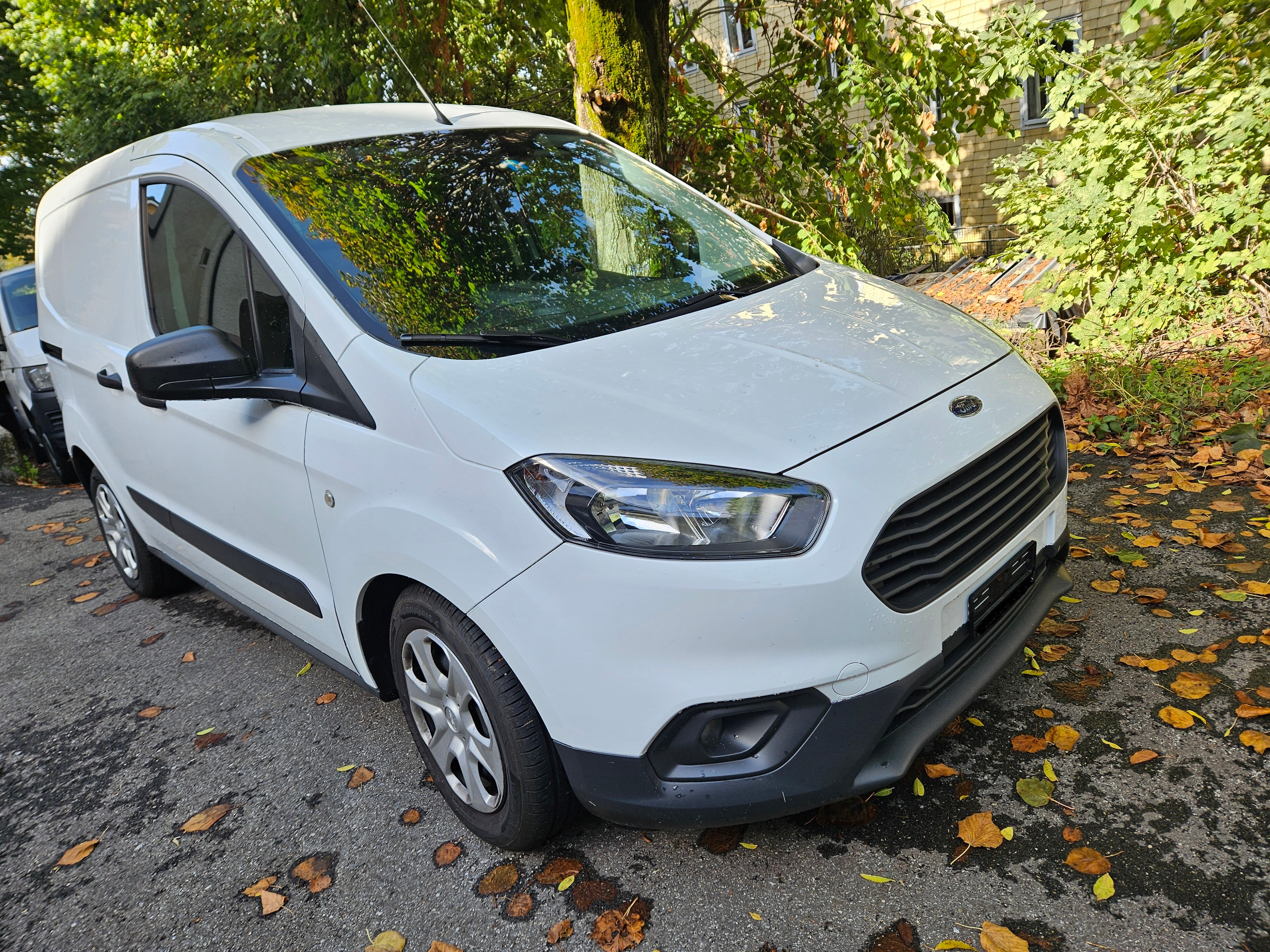 Car photo