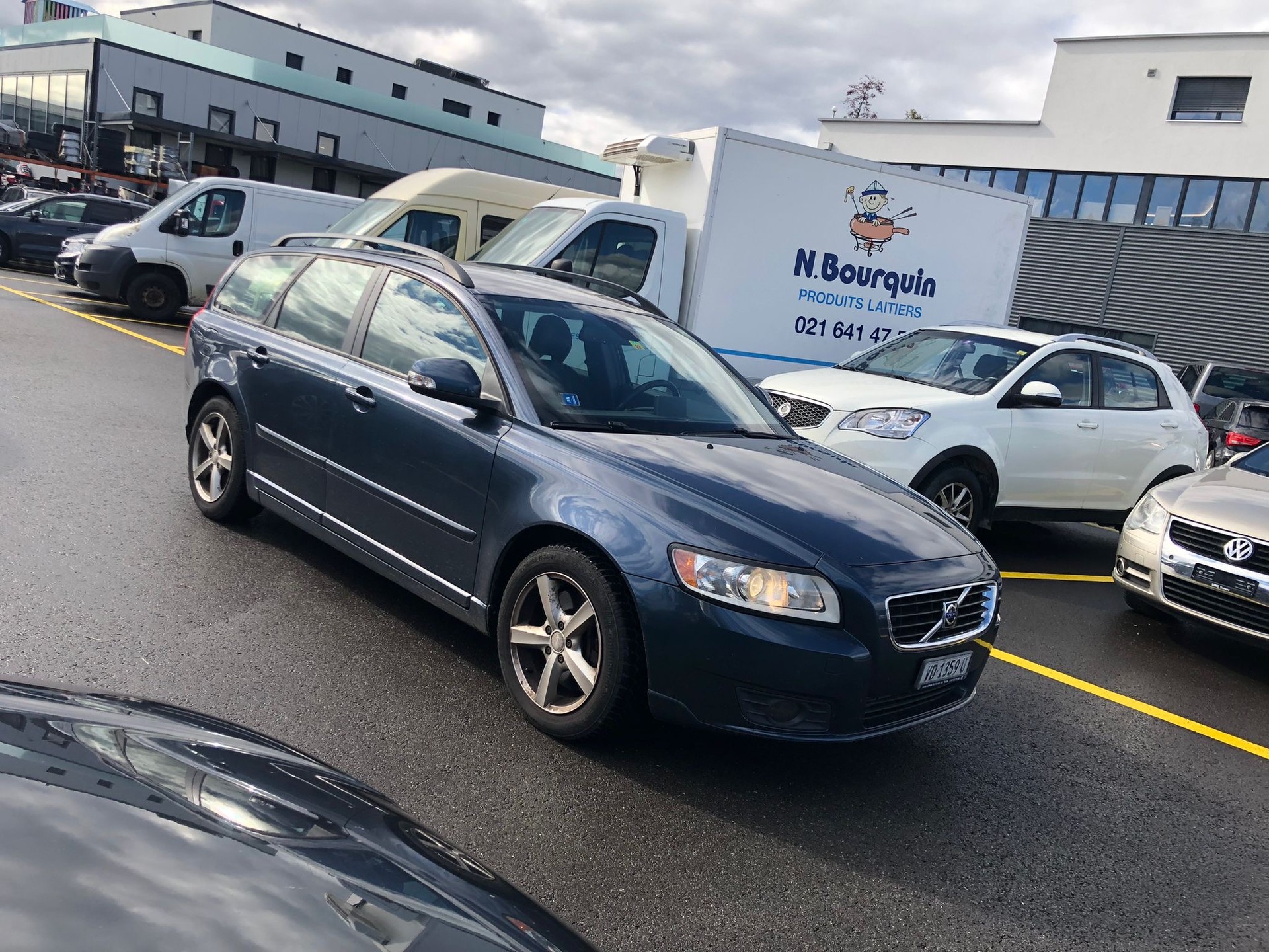 VOLVO V50 2.0D Powershift-image-0