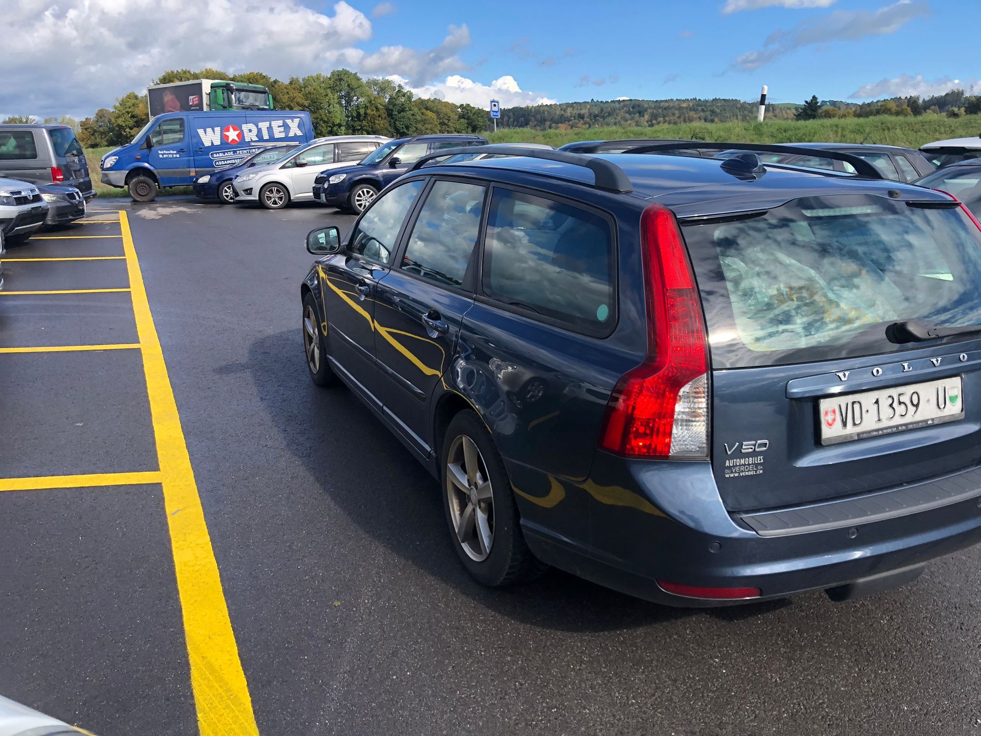 VOLVO V50 2.0D Powershift-image-3