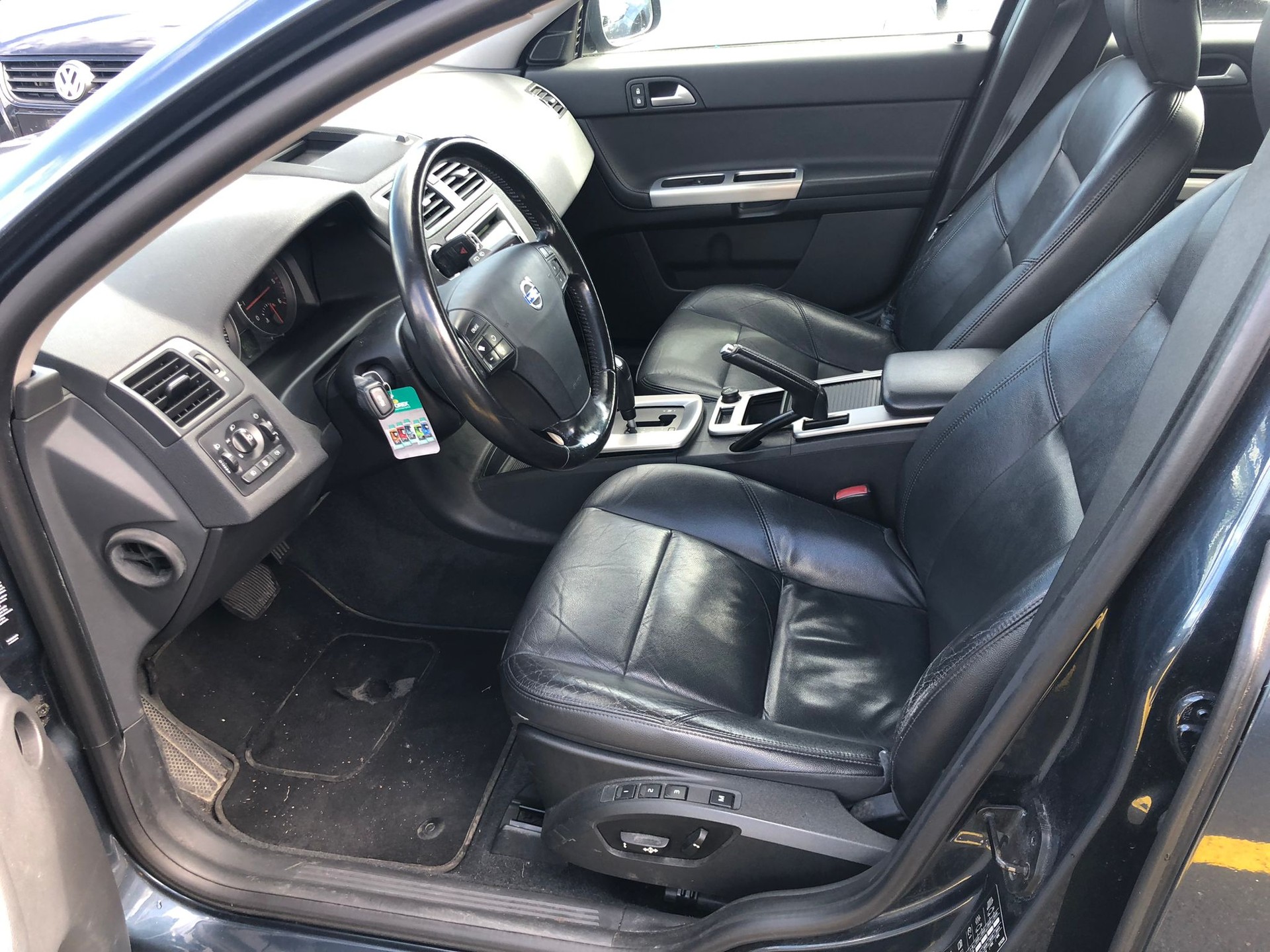VOLVO V50 2.0D Powershift-image-8