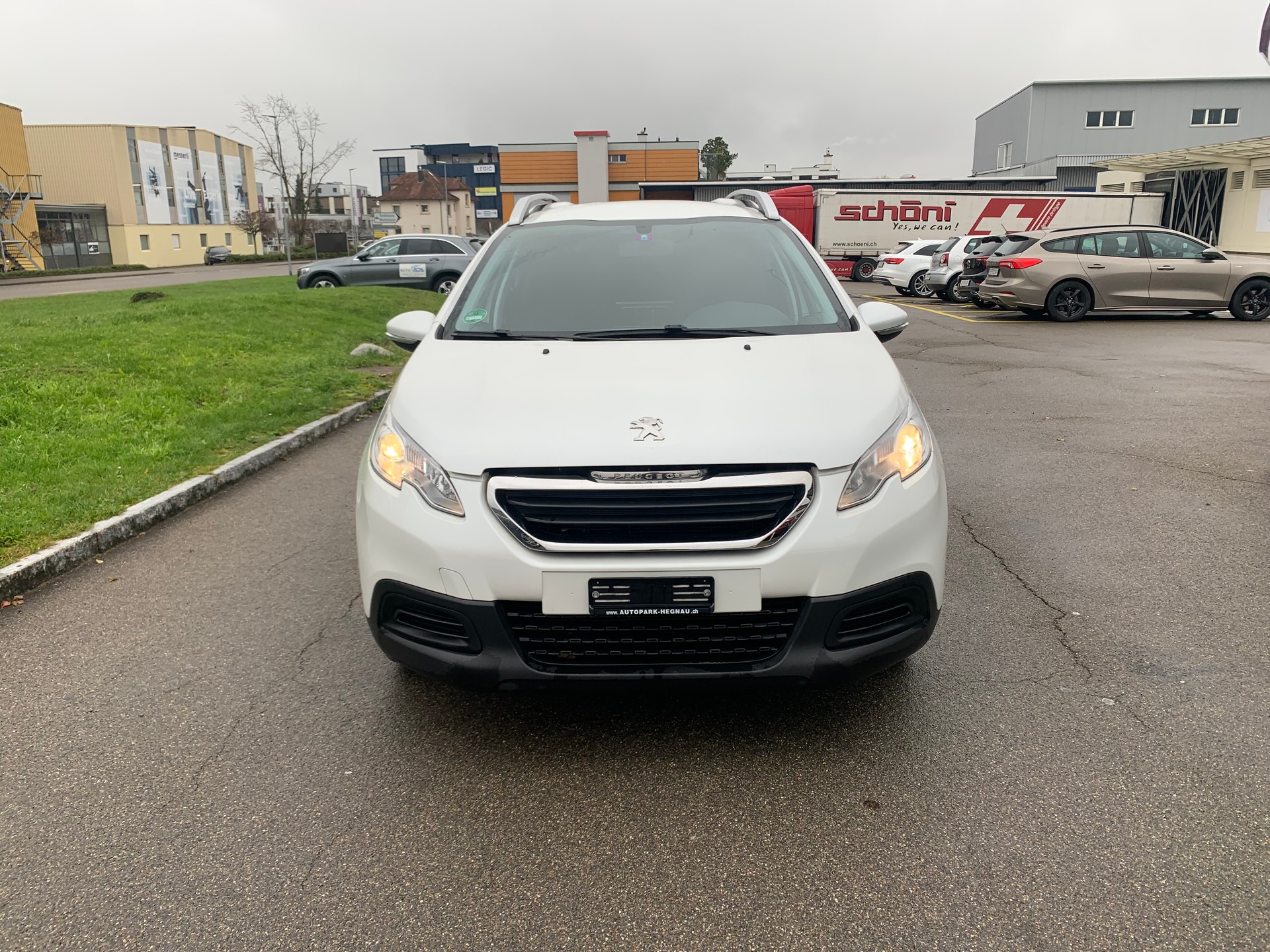 PEUGEOT 2008 1.6 e-HDi Féline-image-8
