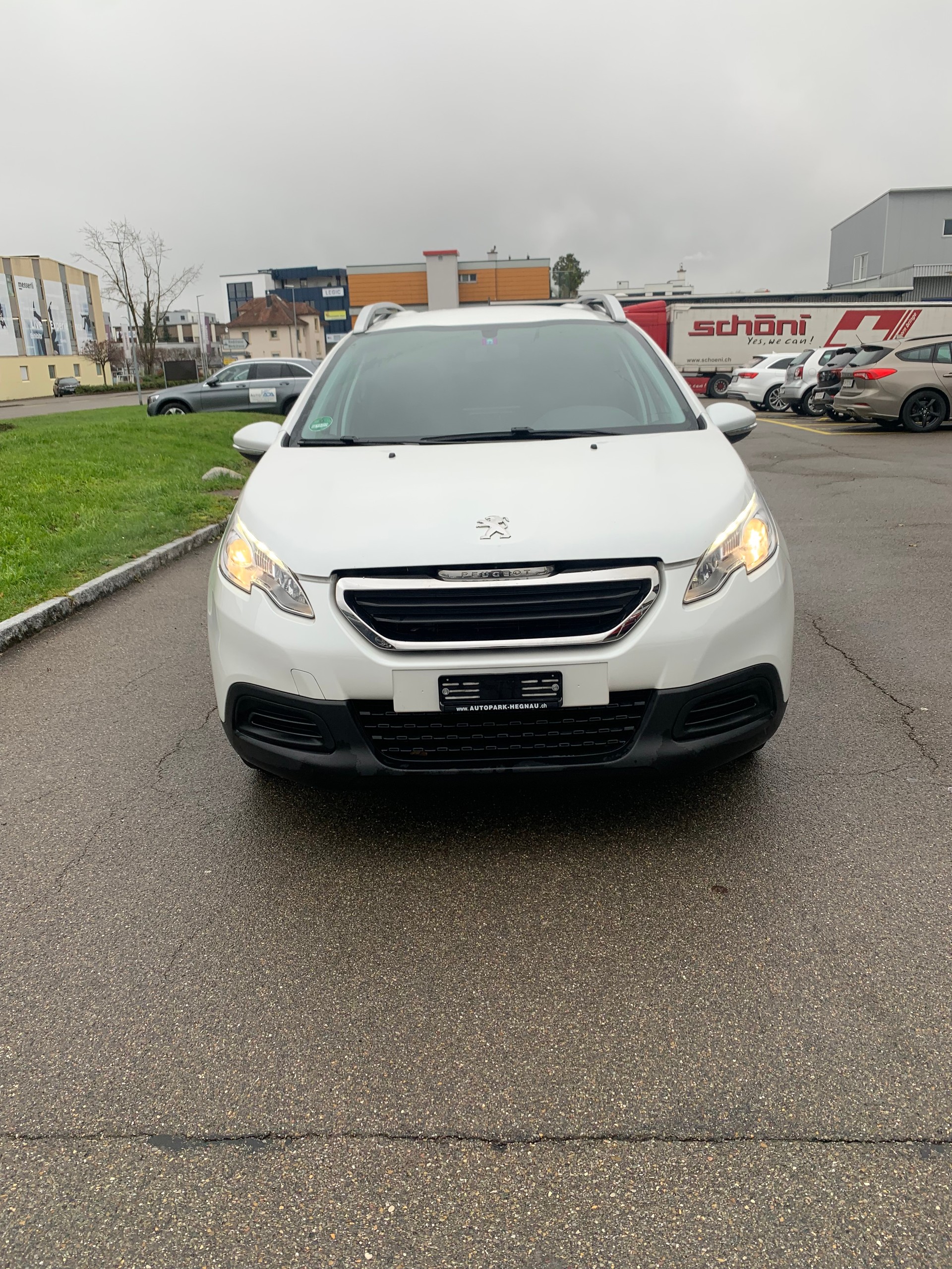 PEUGEOT 2008 1.6 e-HDi Féline-image-0