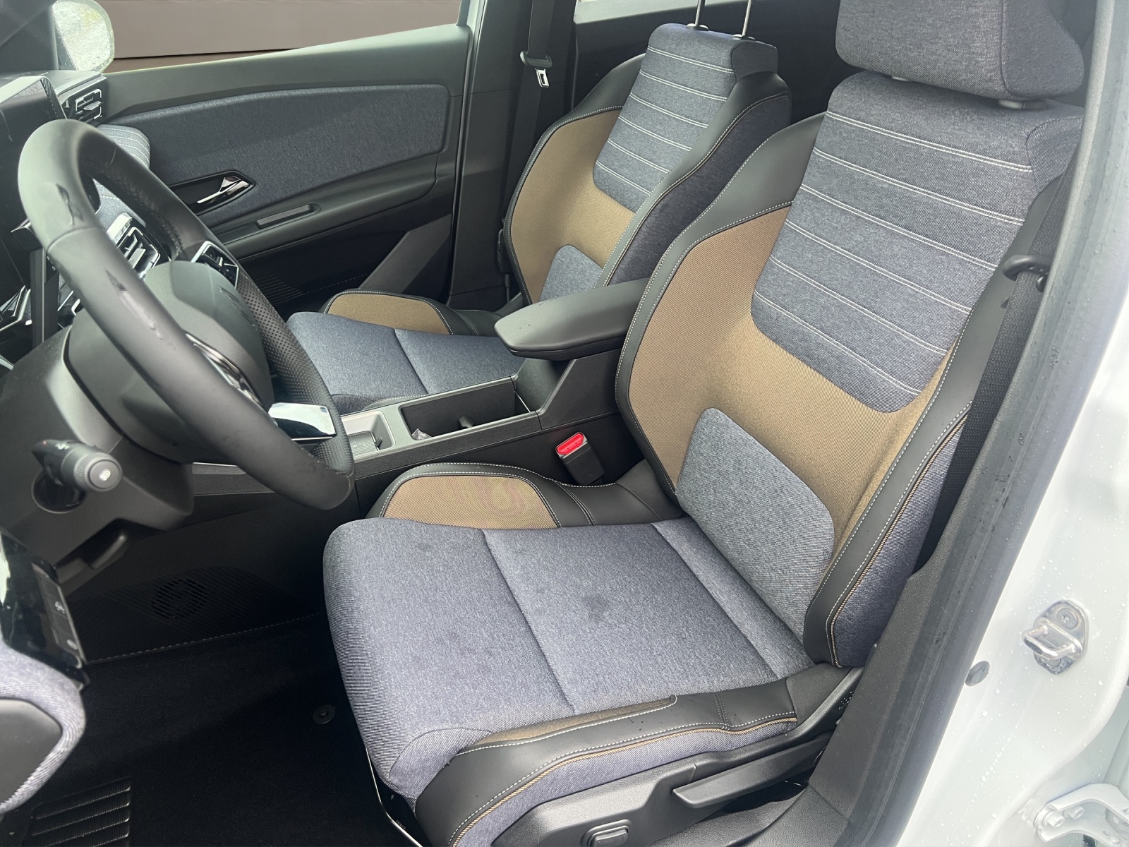 RENAULT R5 E-Tech Comfort Range 52 kWh Techno-image-7