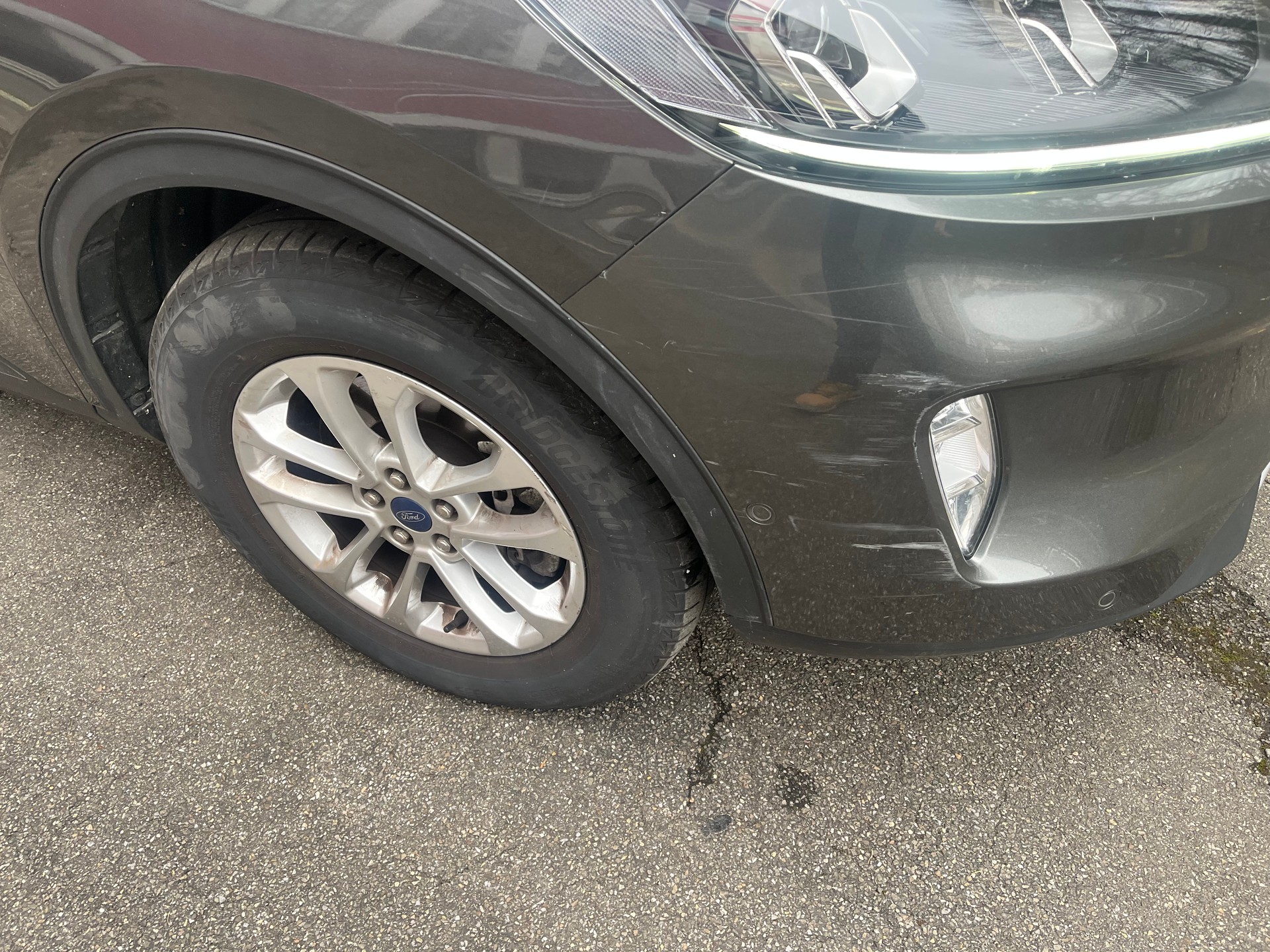 FORD Kuga 2.5 PHEV Cool & Connect 2WD-image-4