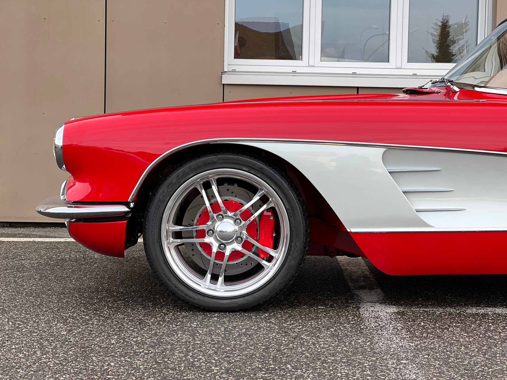 CHEVROLET CORVETTE-image-9