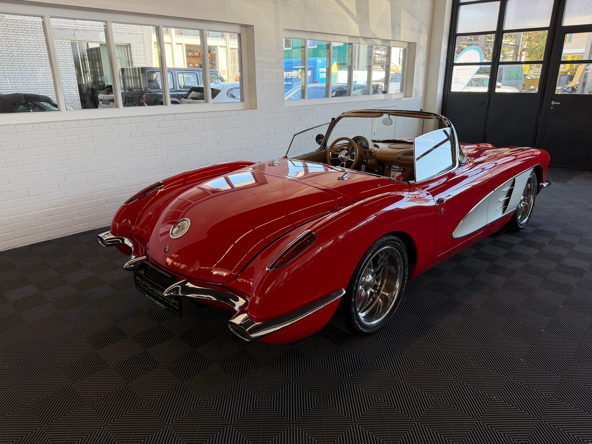 CHEVROLET CORVETTE-image-2