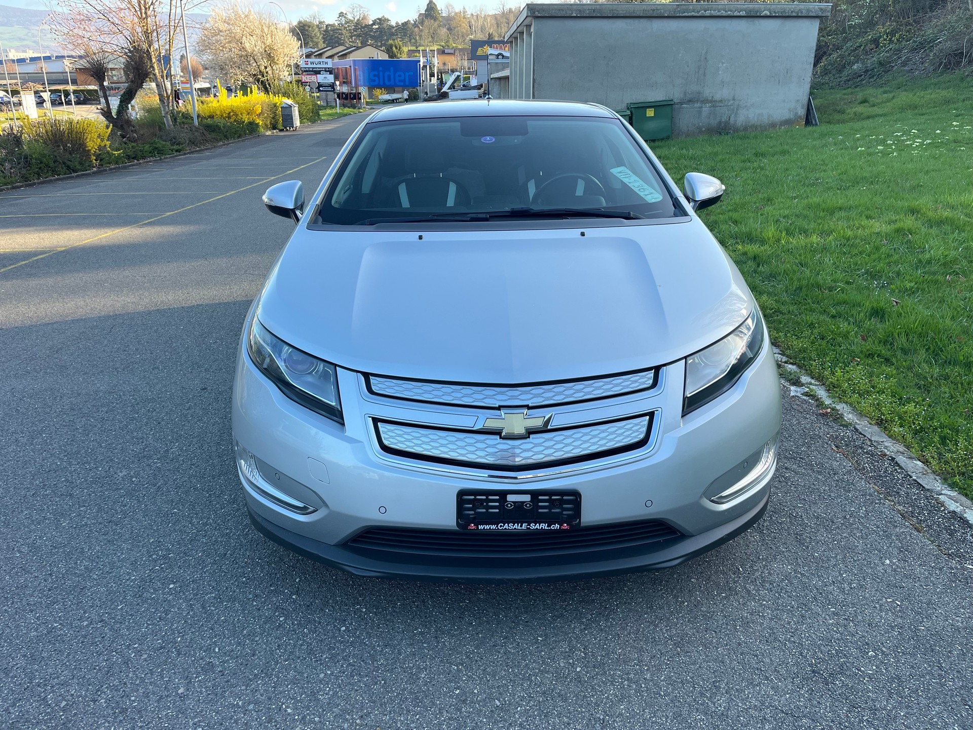 CHEVROLET Volt E-image-1