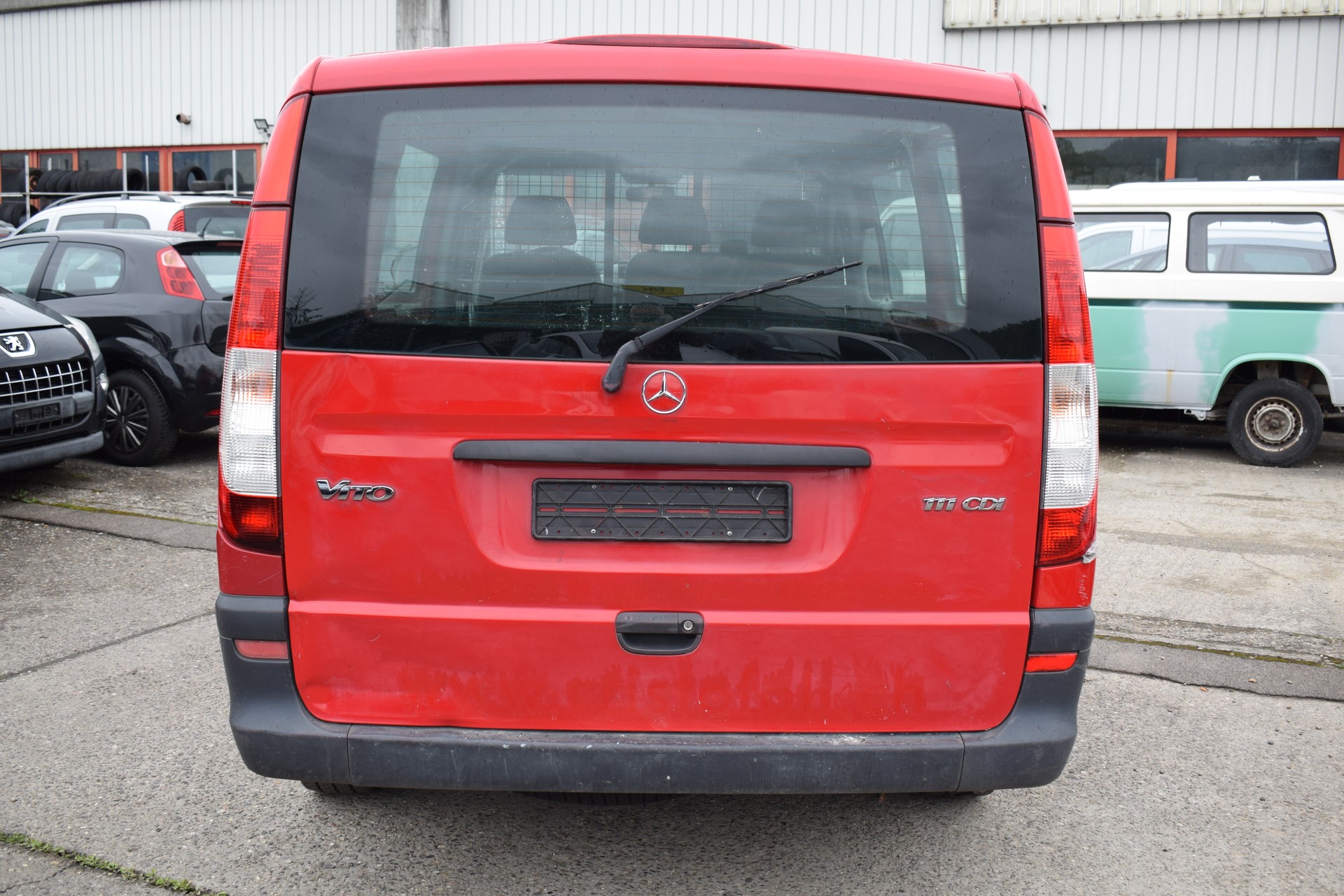MERCEDES-BENZ Vito 111 CDI-image-3