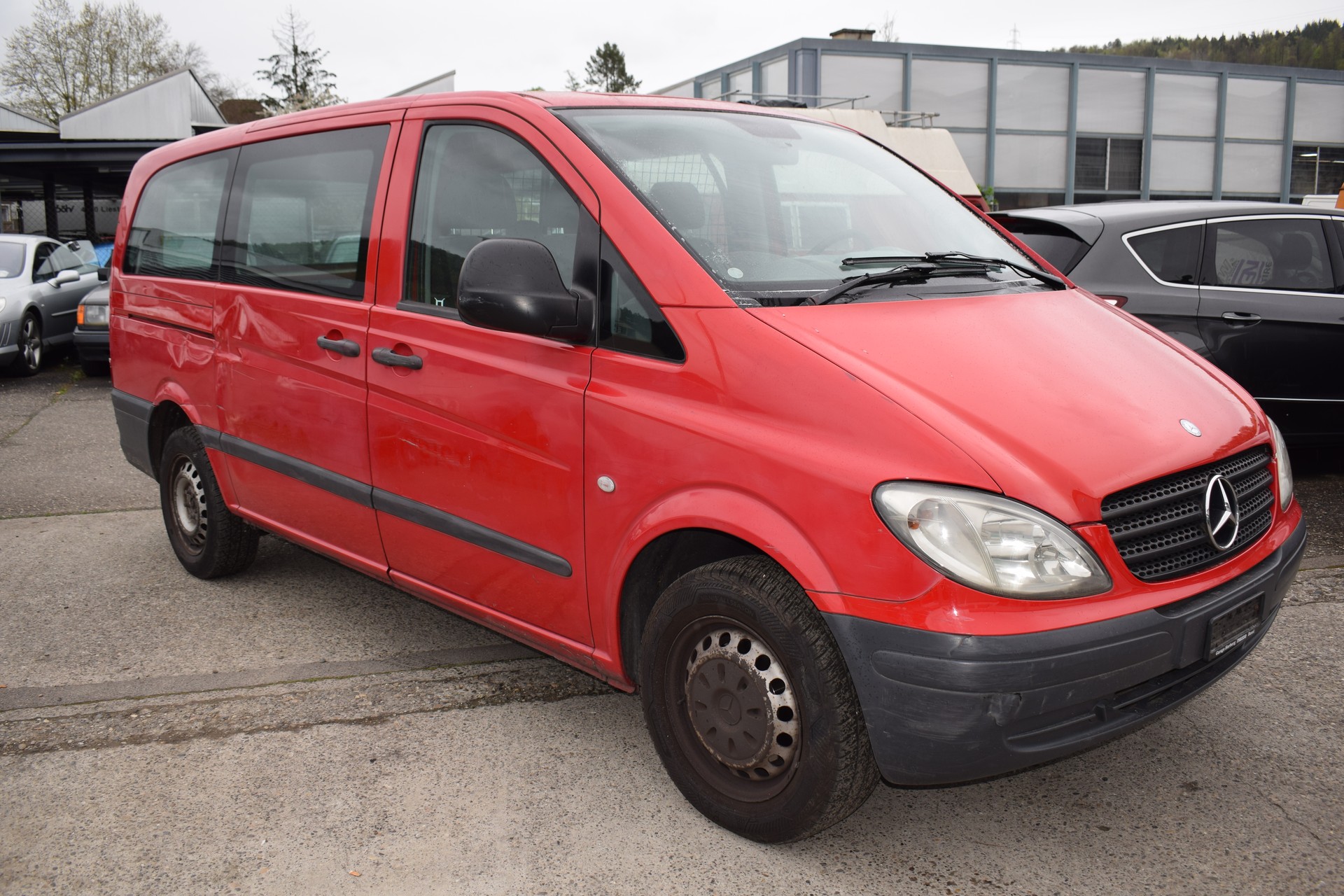 MERCEDES-BENZ Vito 111 CDI-image-2