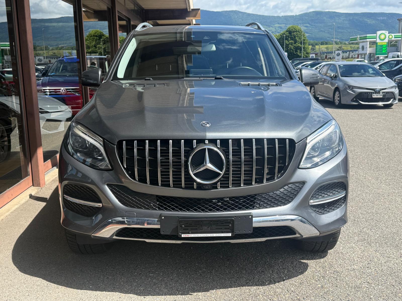 MERCEDES-BENZ GLE 350 d 4Matic 9G-Tronic-image-2