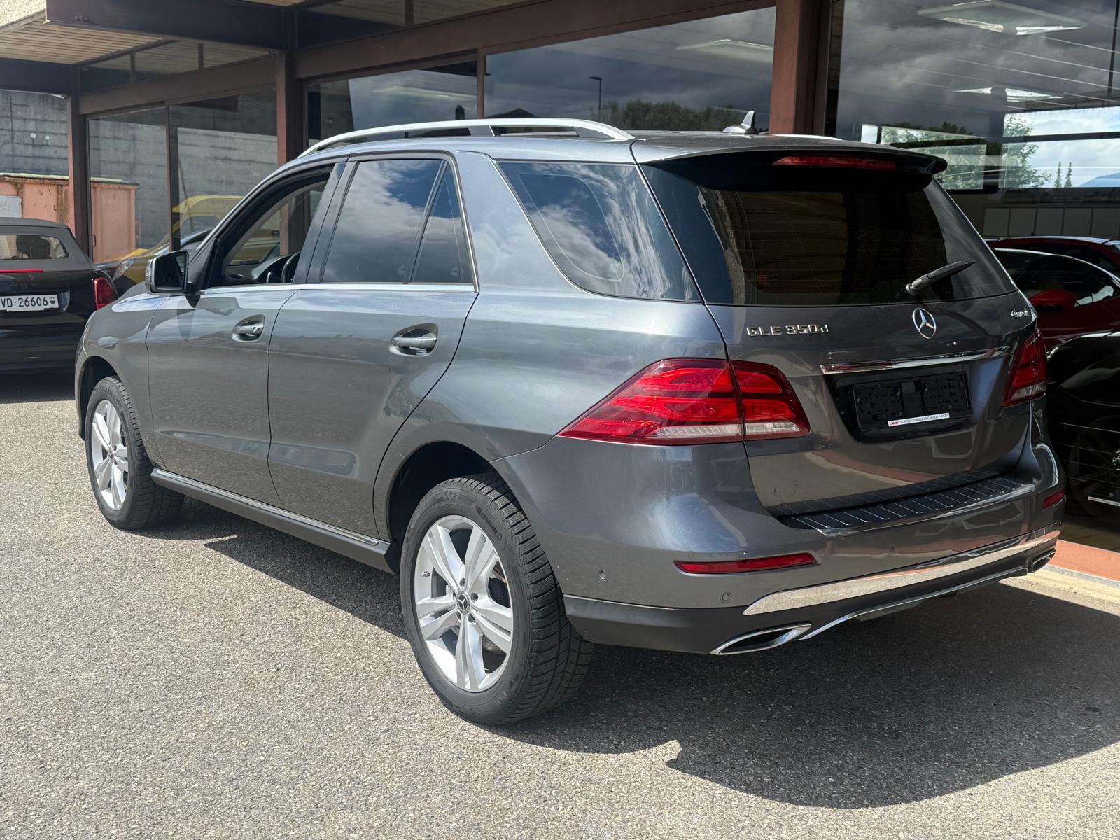 MERCEDES-BENZ GLE 350 d 4Matic 9G-Tronic-image-3