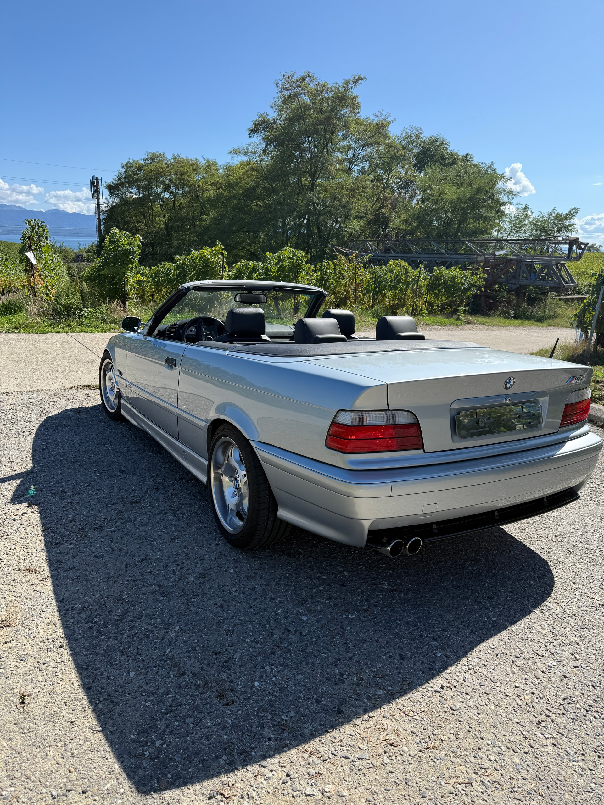 BMW M3 Cabrio-image-5