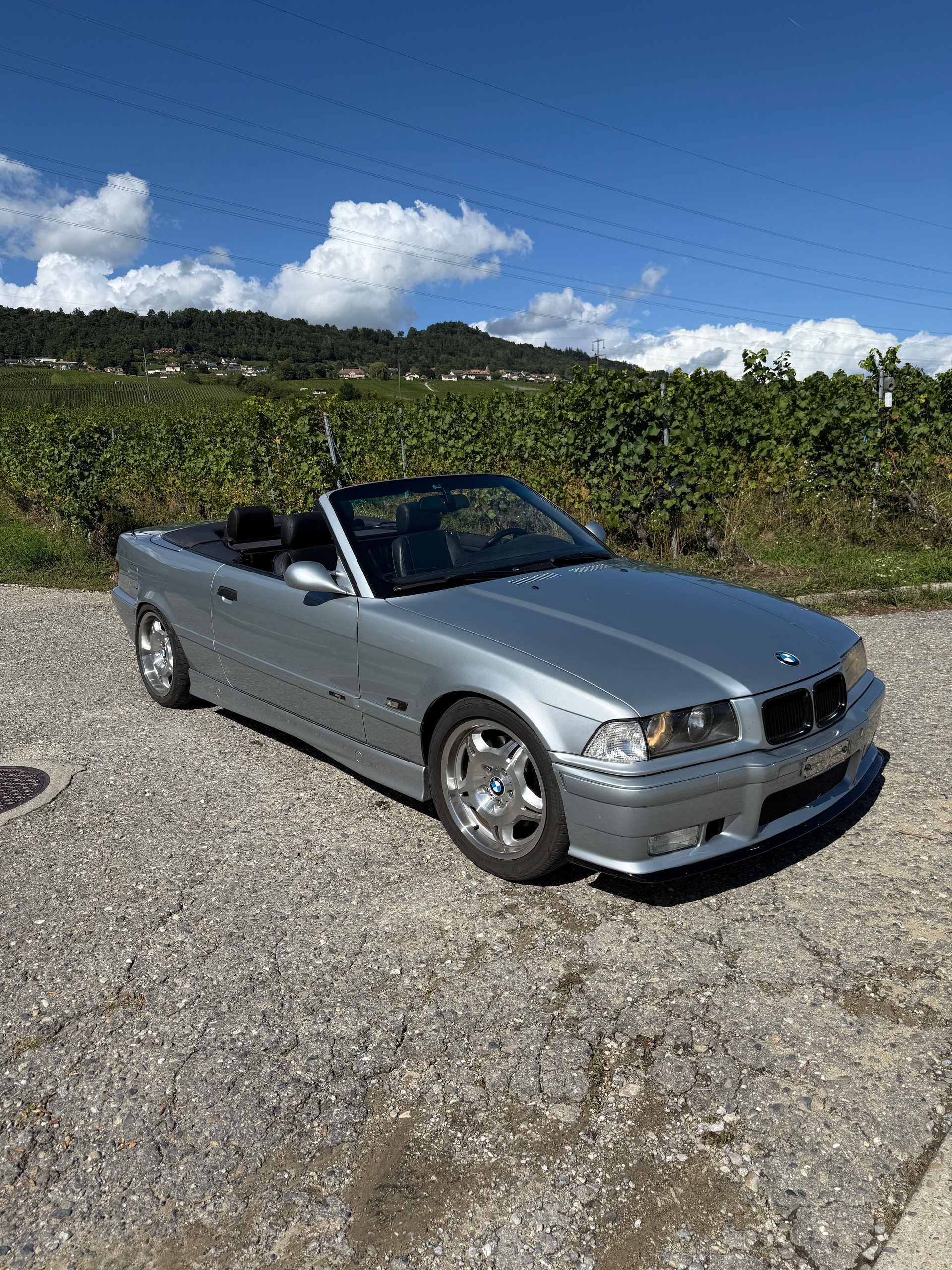 BMW M3 Cabrio-showroom-element-2