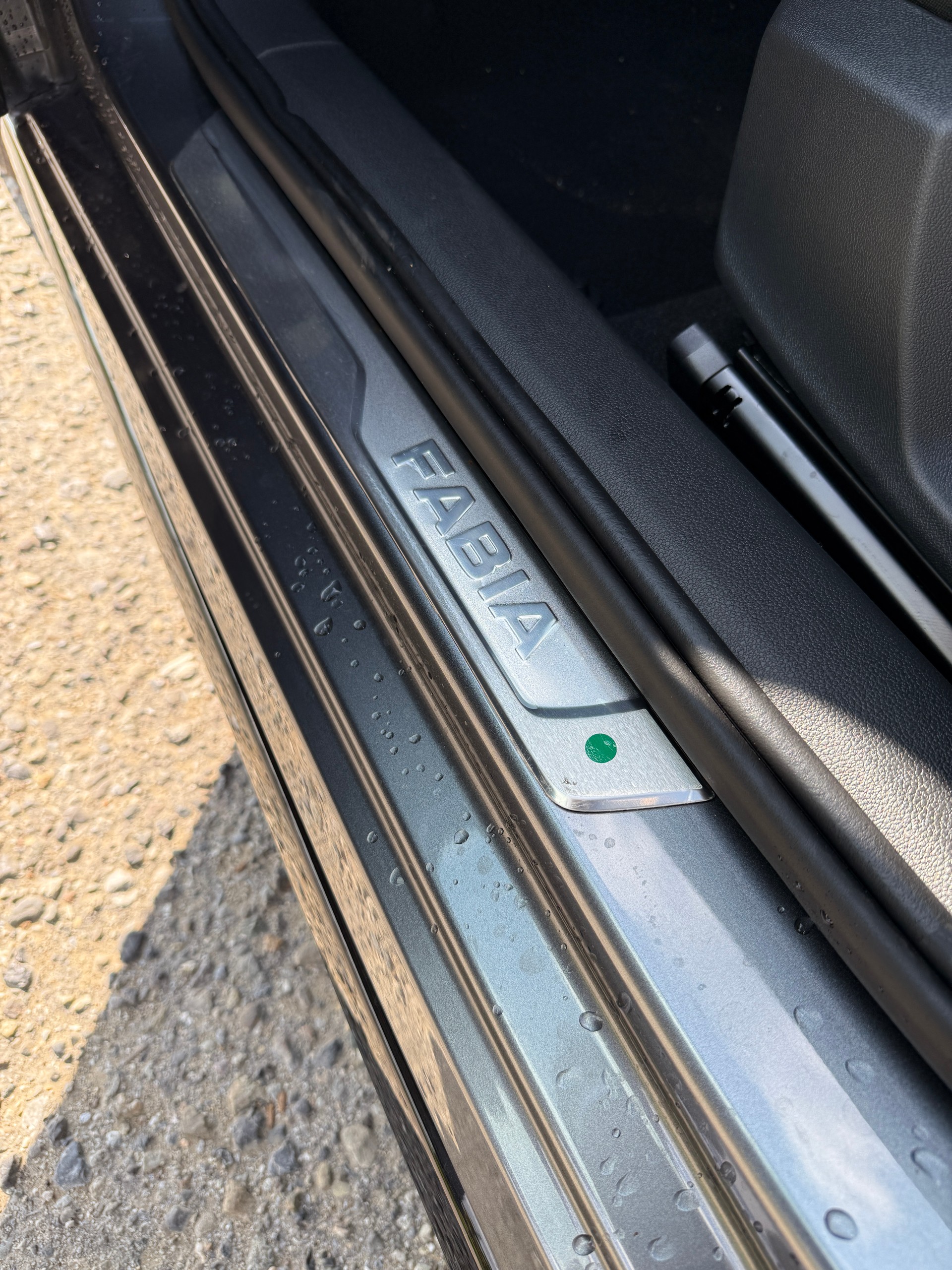 SKODA Fabia 1.5 TSI Monte Carlo DSG-image-11