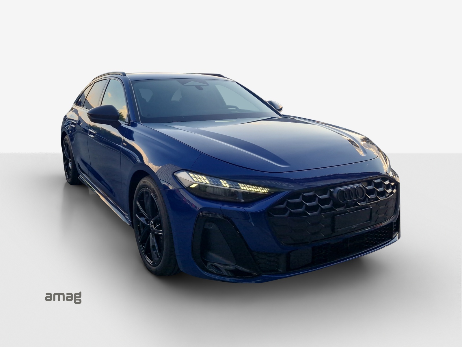 AUDI A5 Avant e-hybrid quattro Attraction 220 kW S tronic-image-6