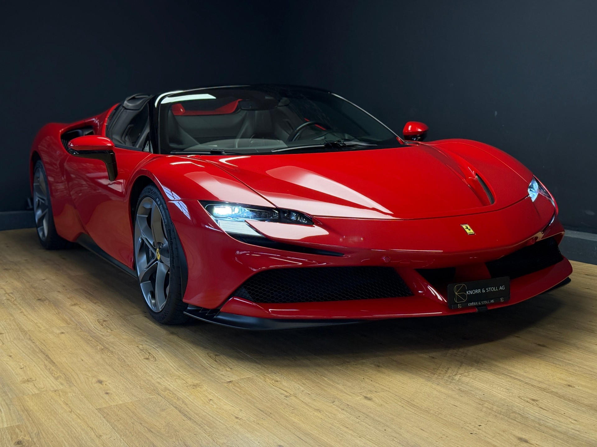 FERRARI SF90 Spider-image-4