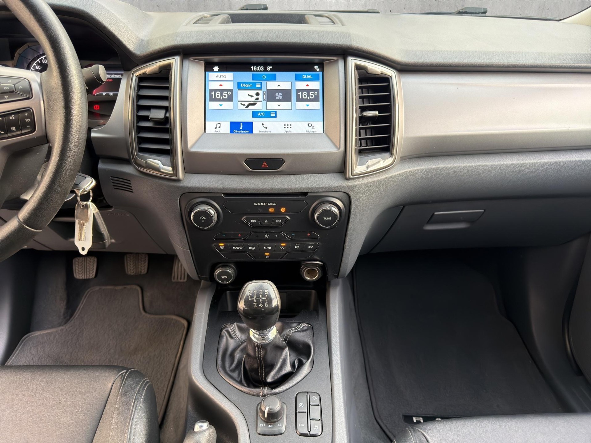 FORD Ranger Extra-Kab. Pick-up 2.2 TDCi 4x4 Limited-image-9