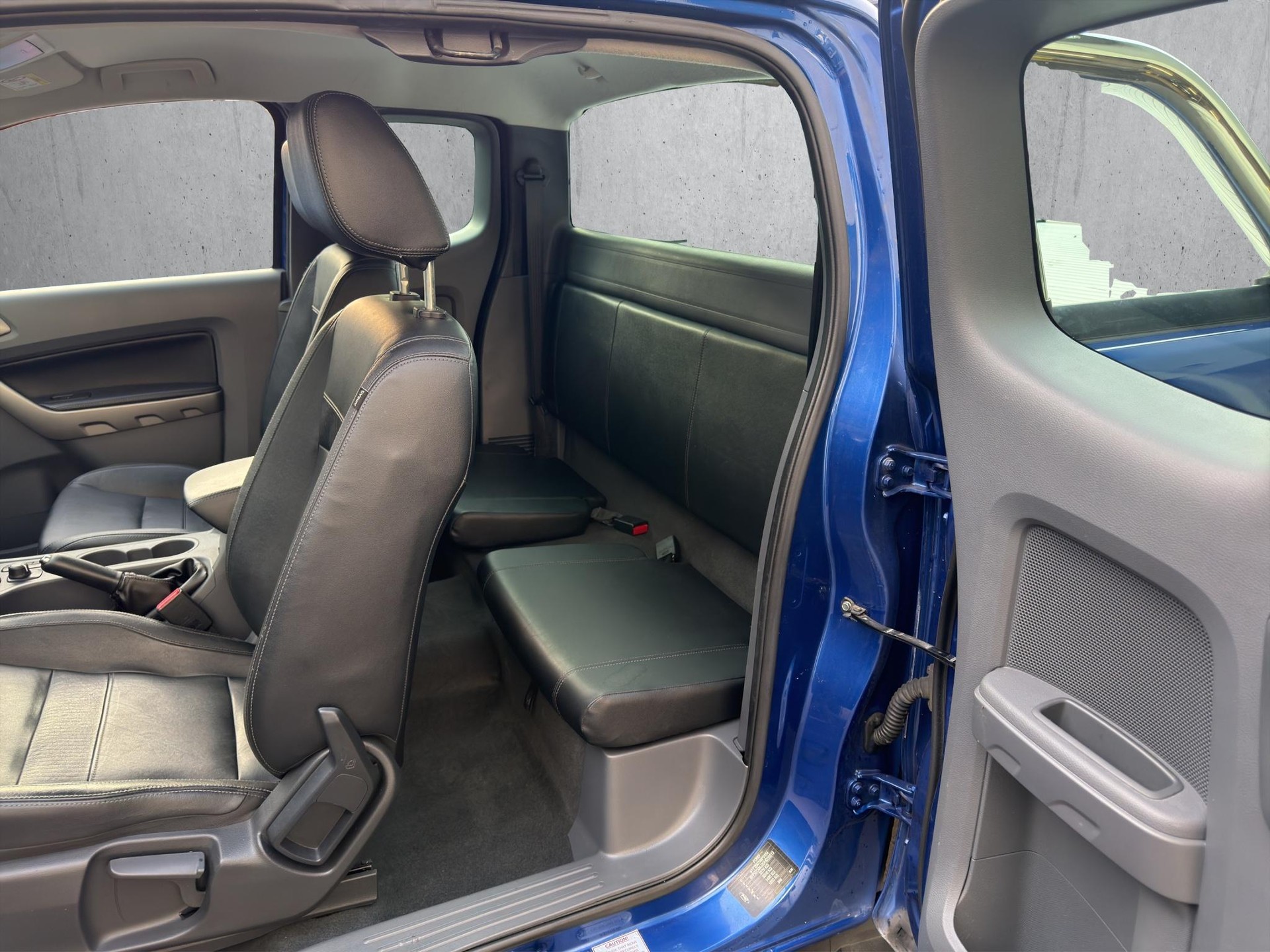 FORD Ranger Extra-Kab. Pick-up 2.2 TDCi 4x4 Limited-image-7