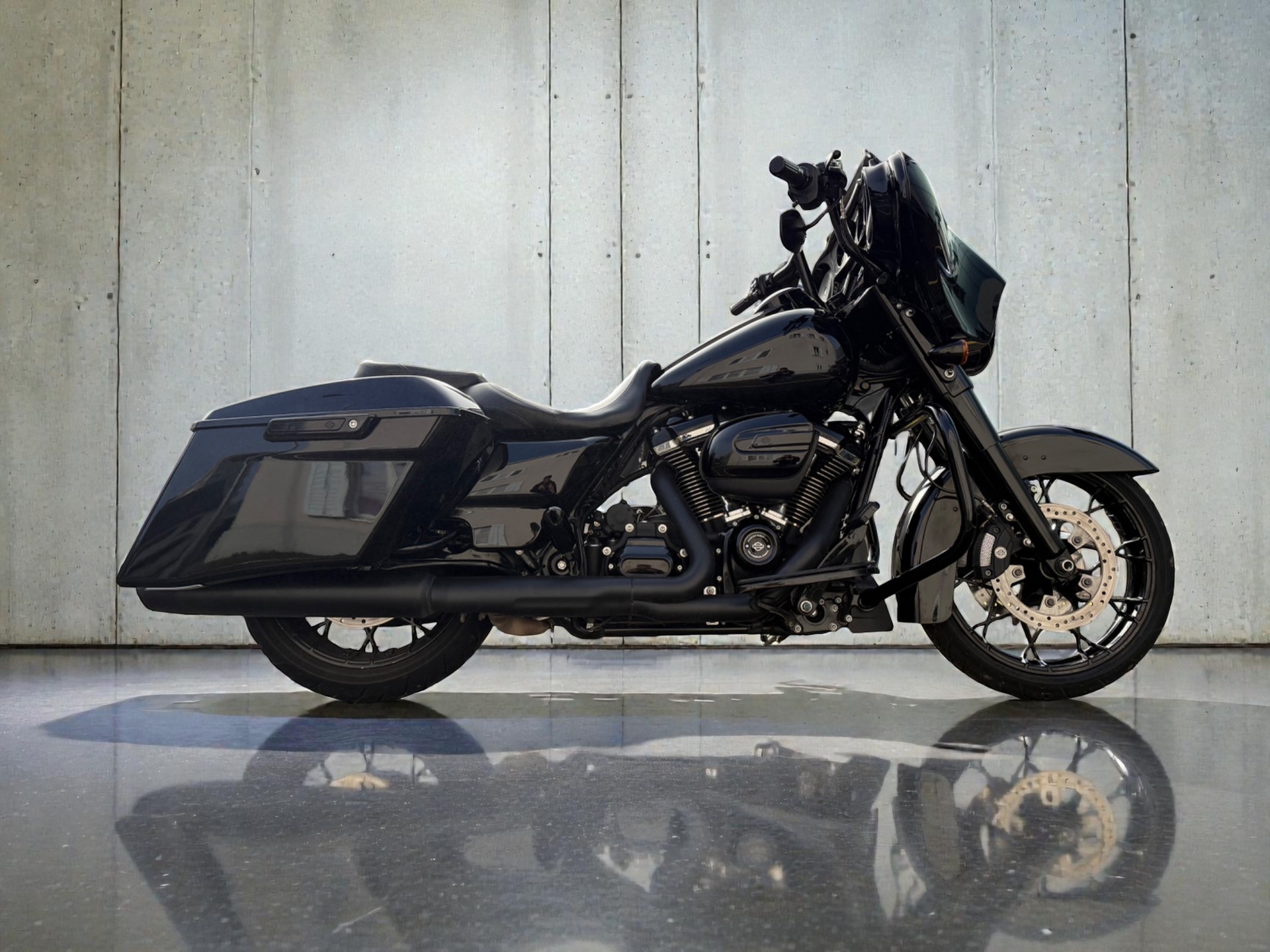HARLEY-DAVIDSON FLHXS Street Glide Special 114-image-1