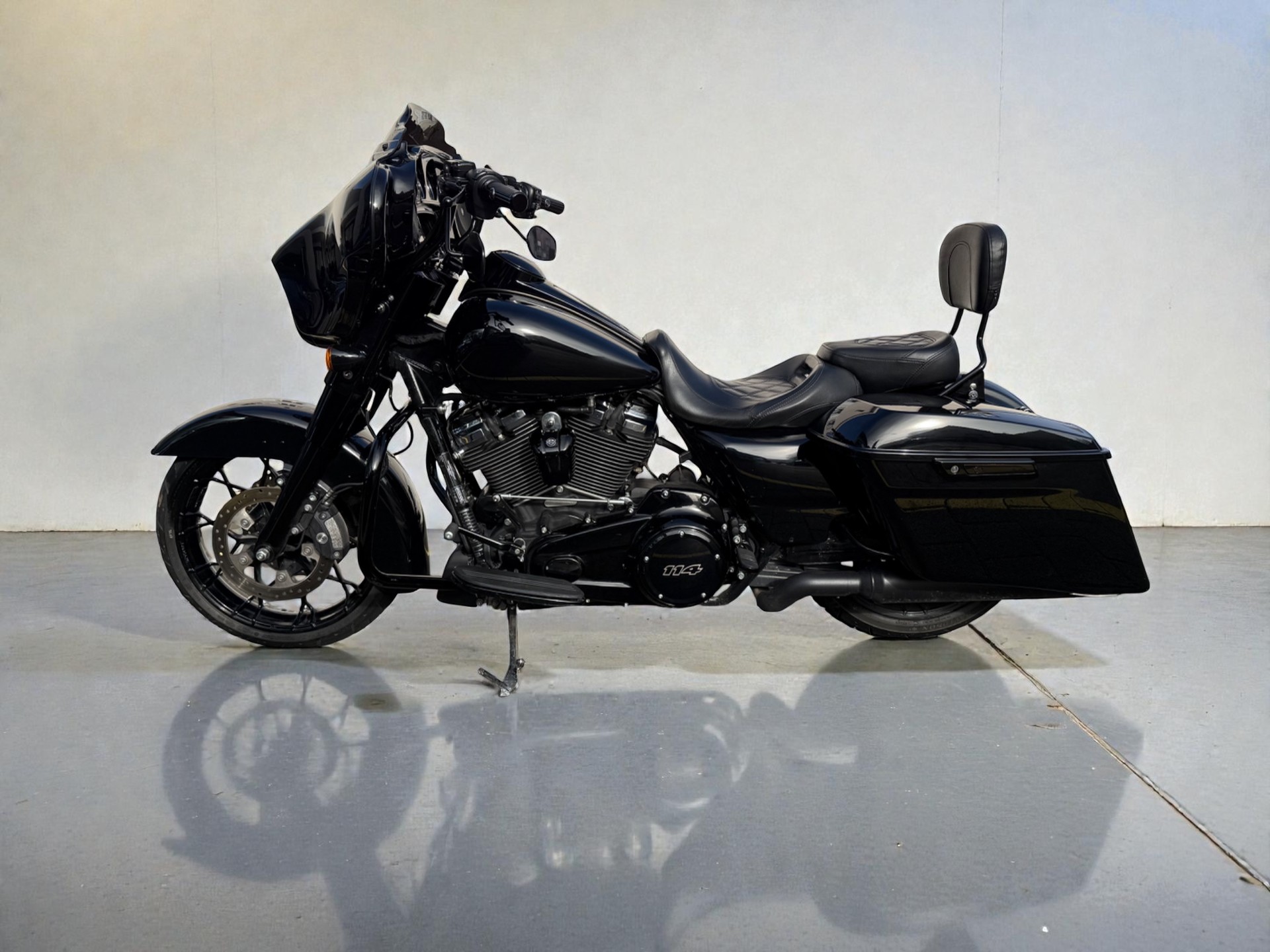 HARLEY-DAVIDSON FLHXS Street Glide Special 114-image-8