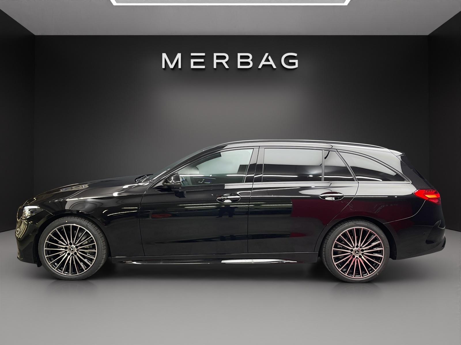 MERCEDES-BENZ C 220 d 4MATIC T-Modell Swiss Star-image-2