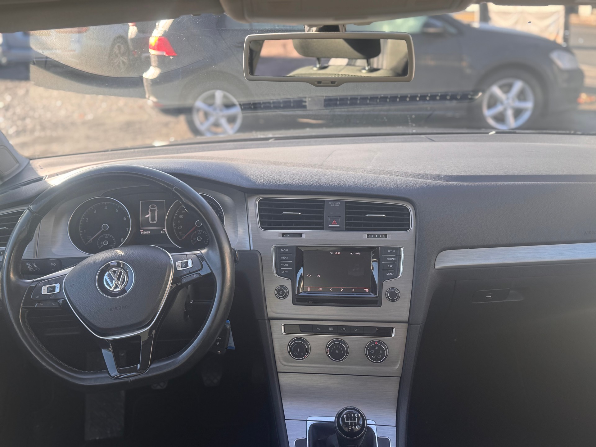 VW Golf Variant 1.4 TSI Comfortline-image-2