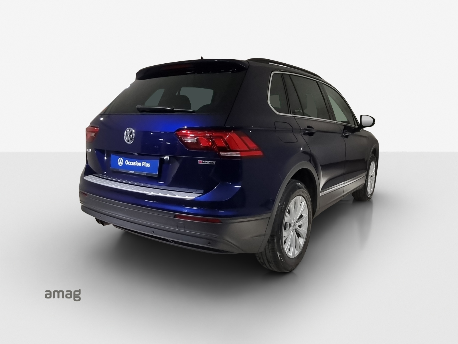 VW Tiguan 2.0TSI Comfortline 4Motion DSG-image-4