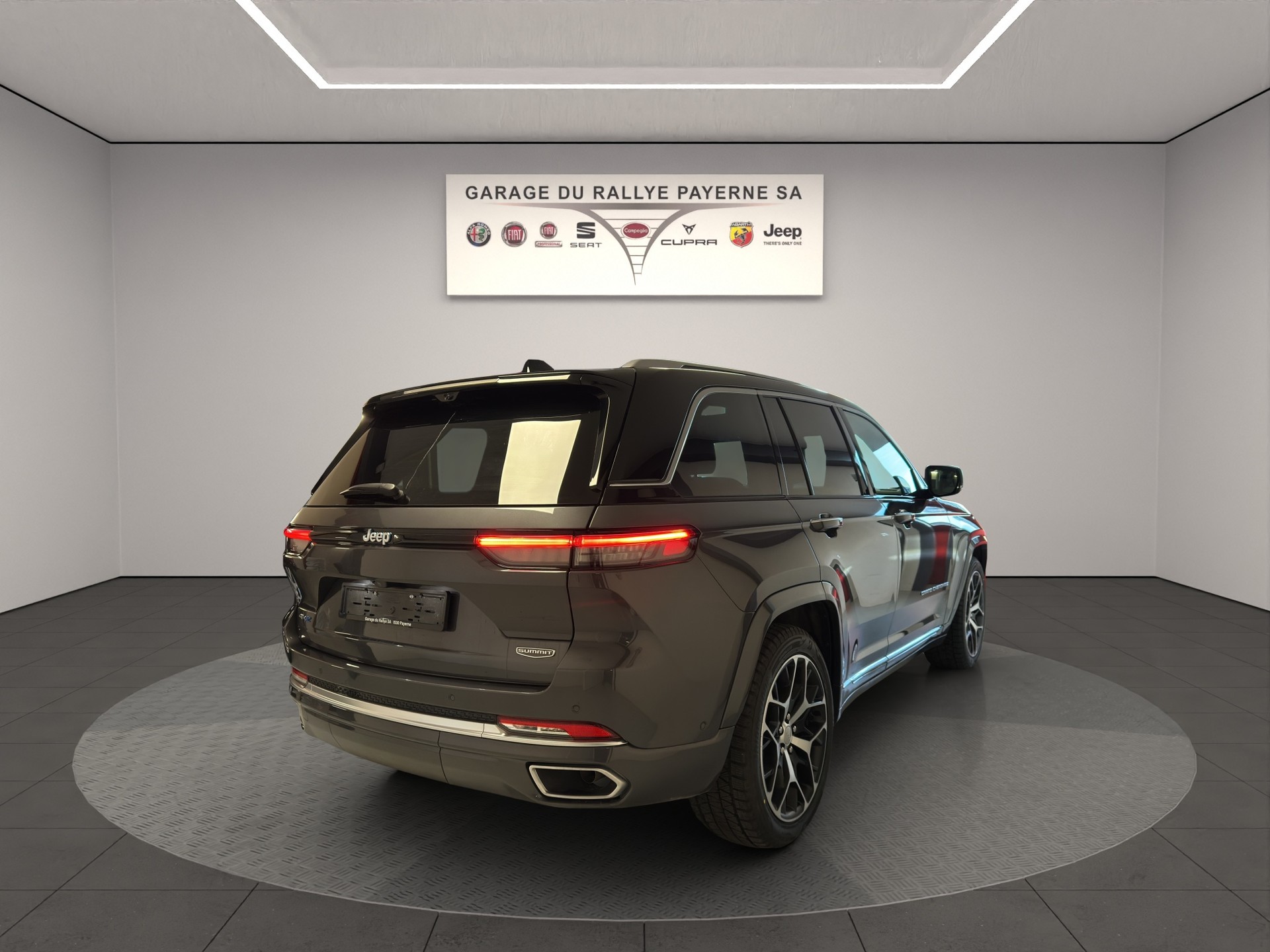 JEEP Grand Cherokee 2.0 Plug-in-Hybrid Summit Reserve 4xe-image-4
