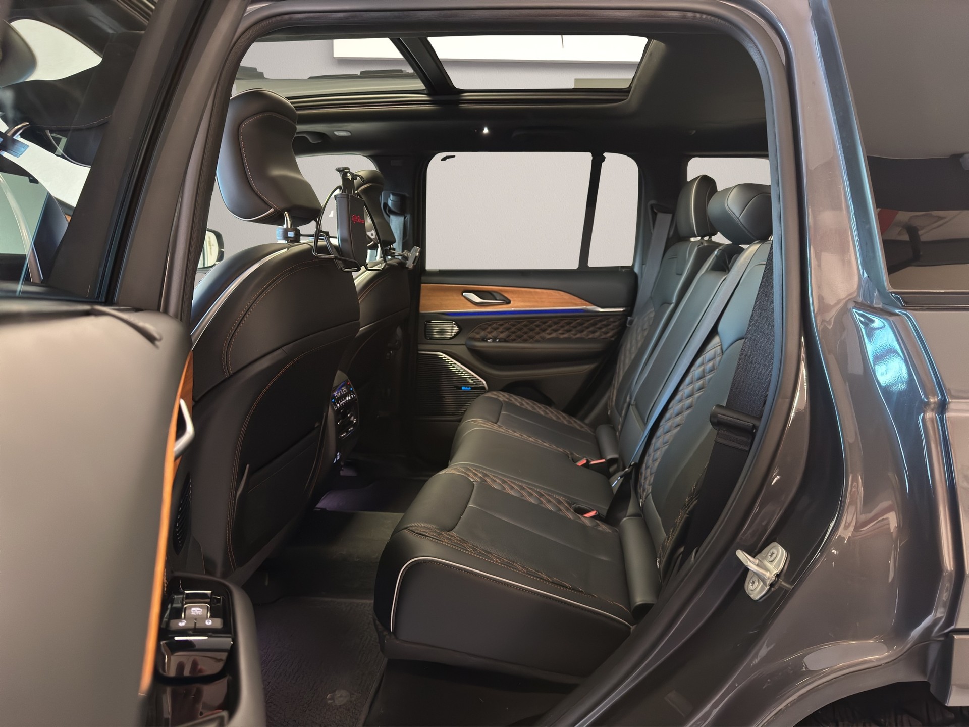 JEEP Grand Cherokee 2.0 Plug-in-Hybrid Summit Reserve 4xe-image-10