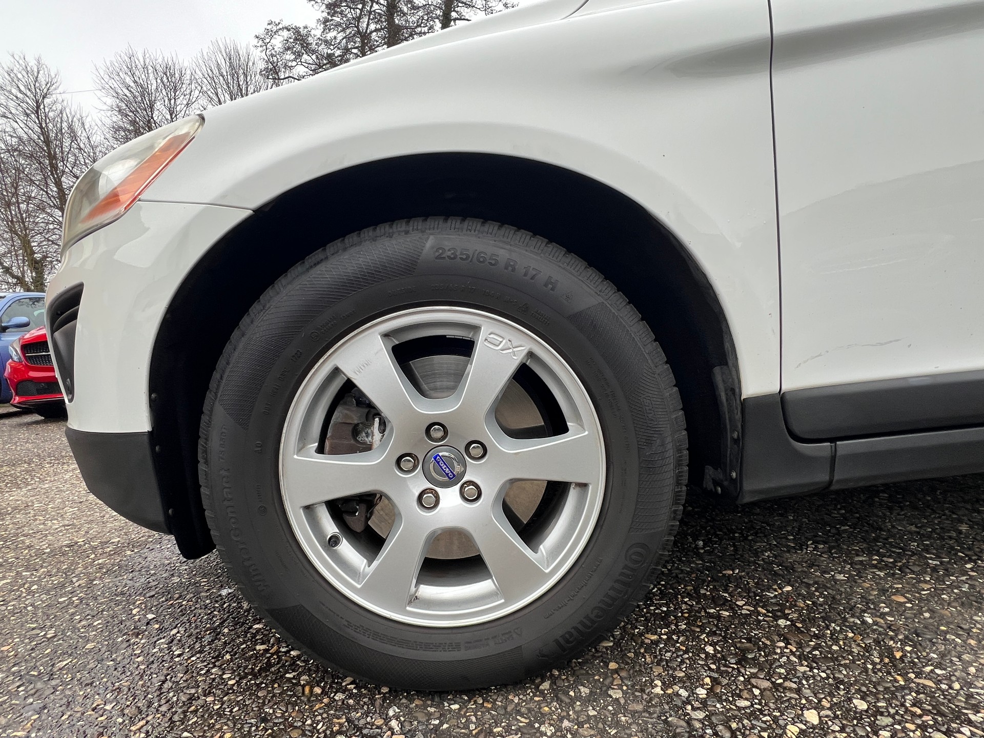 VOLVO XC60 2.4D AWD Geartronic-image-18