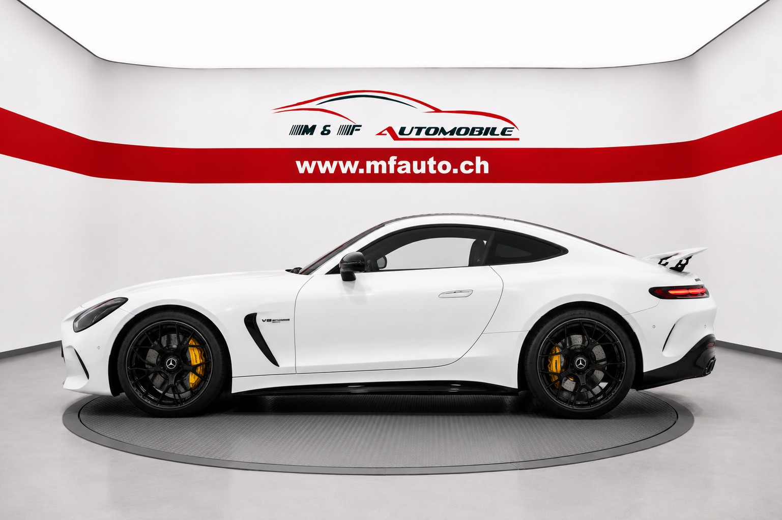 MERCEDES-BENZ AMG GT 63 Executive Edition 4matic+-showroom-element-3