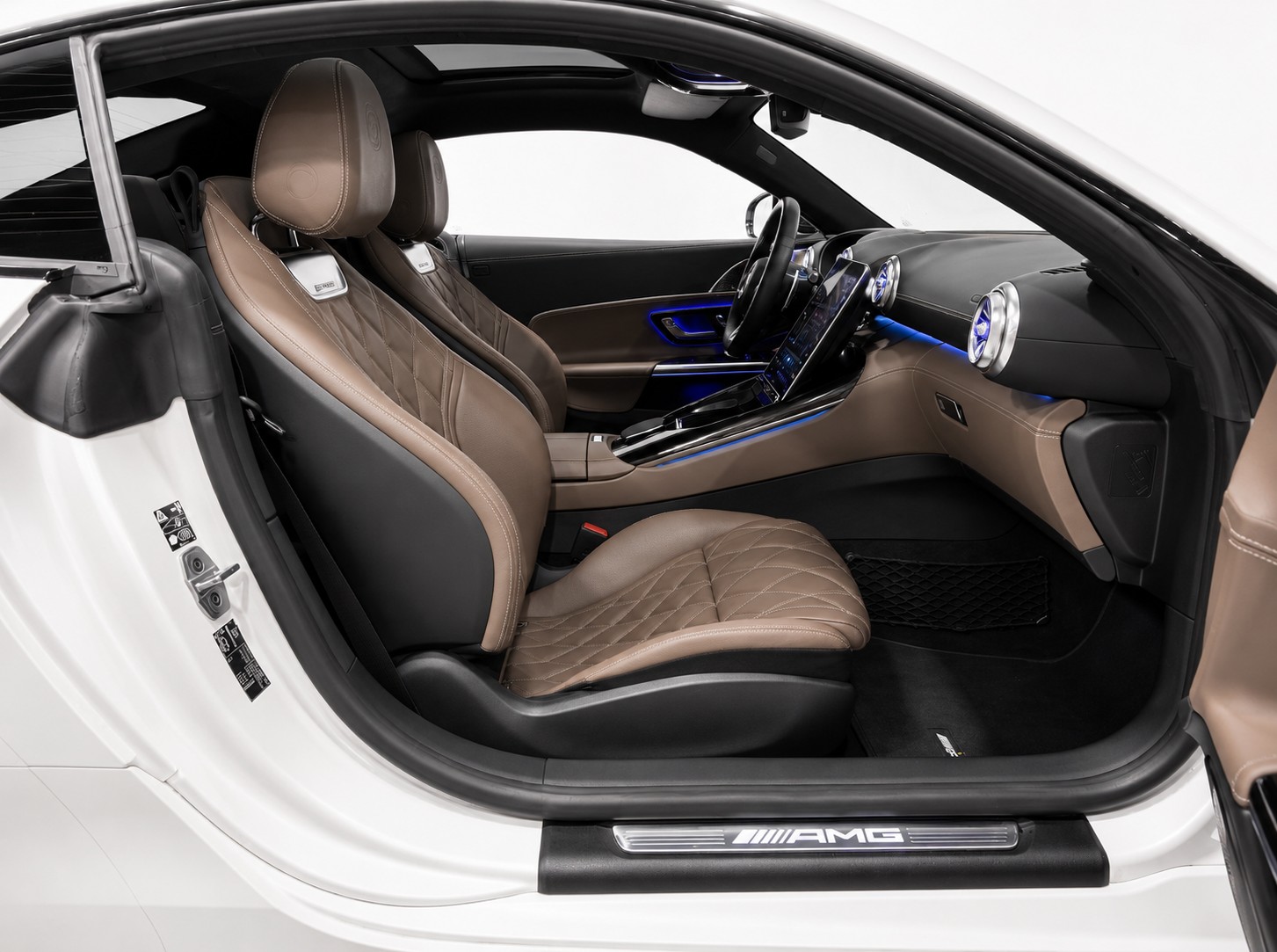 MERCEDES-BENZ AMG GT 63 Executive Edition 4matic+-image-9