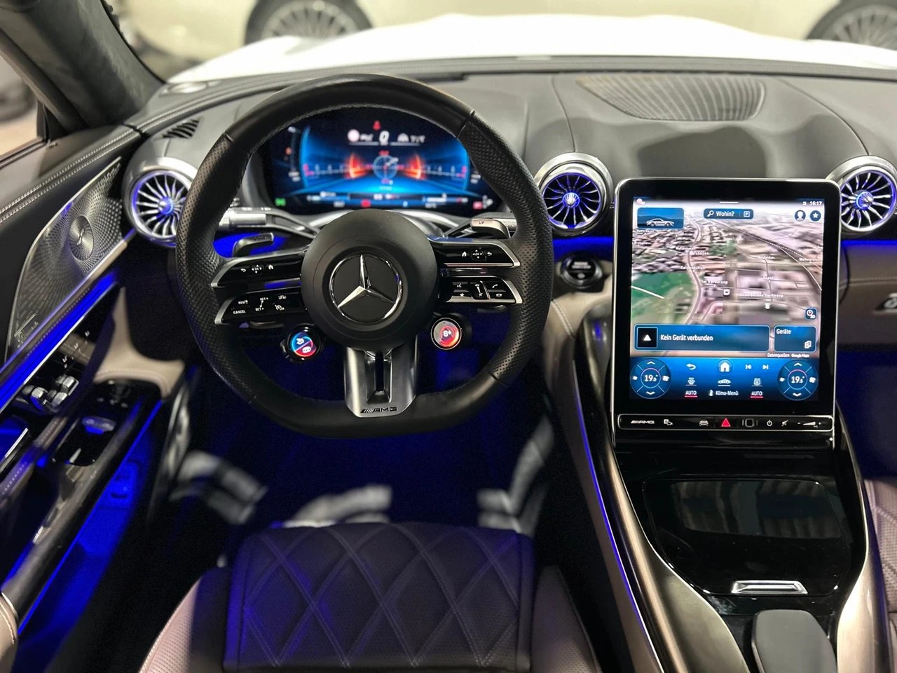 MERCEDES-BENZ AMG GT 63 Executive Edition 4matic+-image-15
