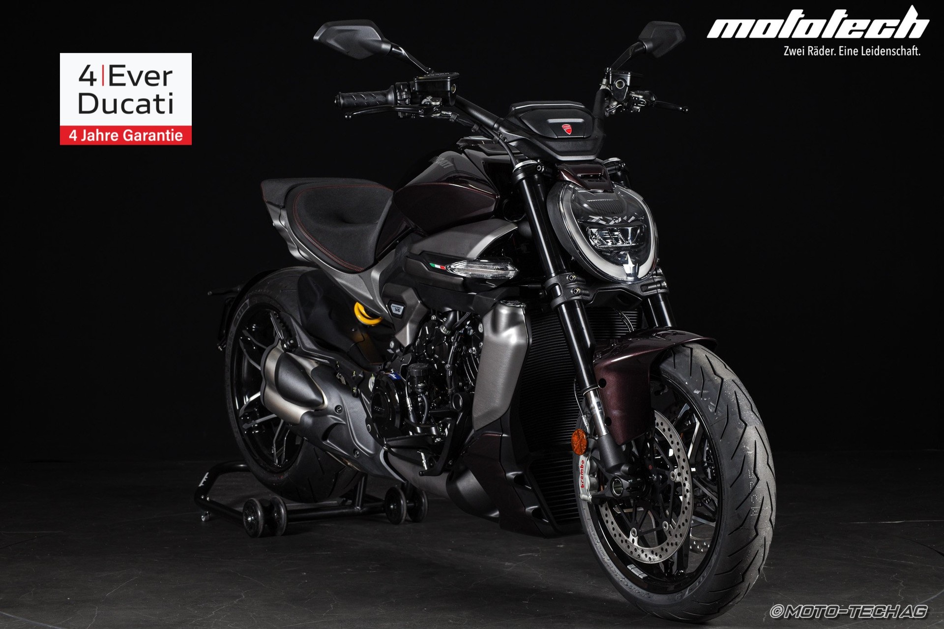 DUCATI X Diavel V4 / 4 JAHRE GARANTIE-showroom-element-1