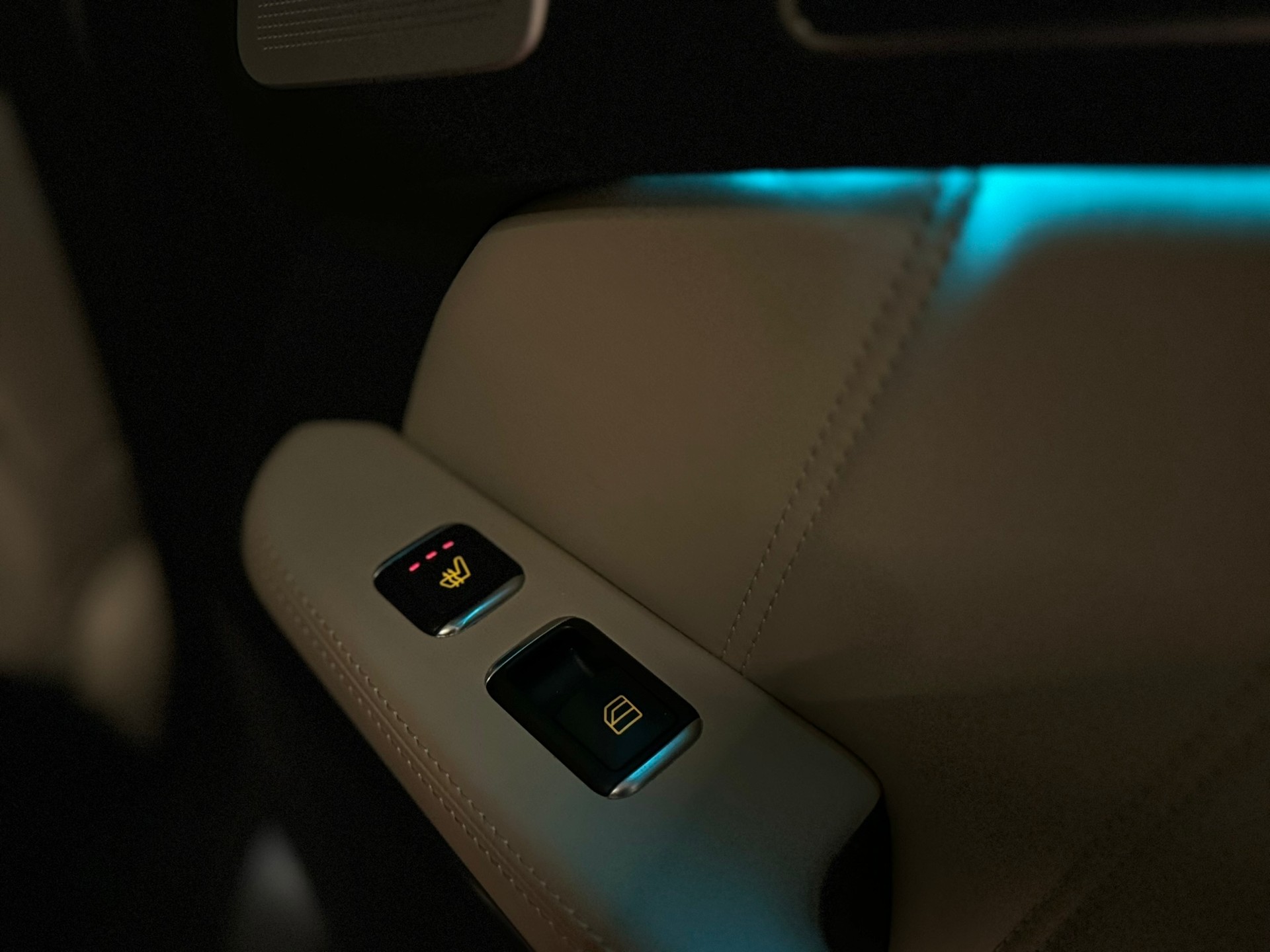 MERCEDES-BENZ E 63 AMG S 4Matic Speedshift-image-25