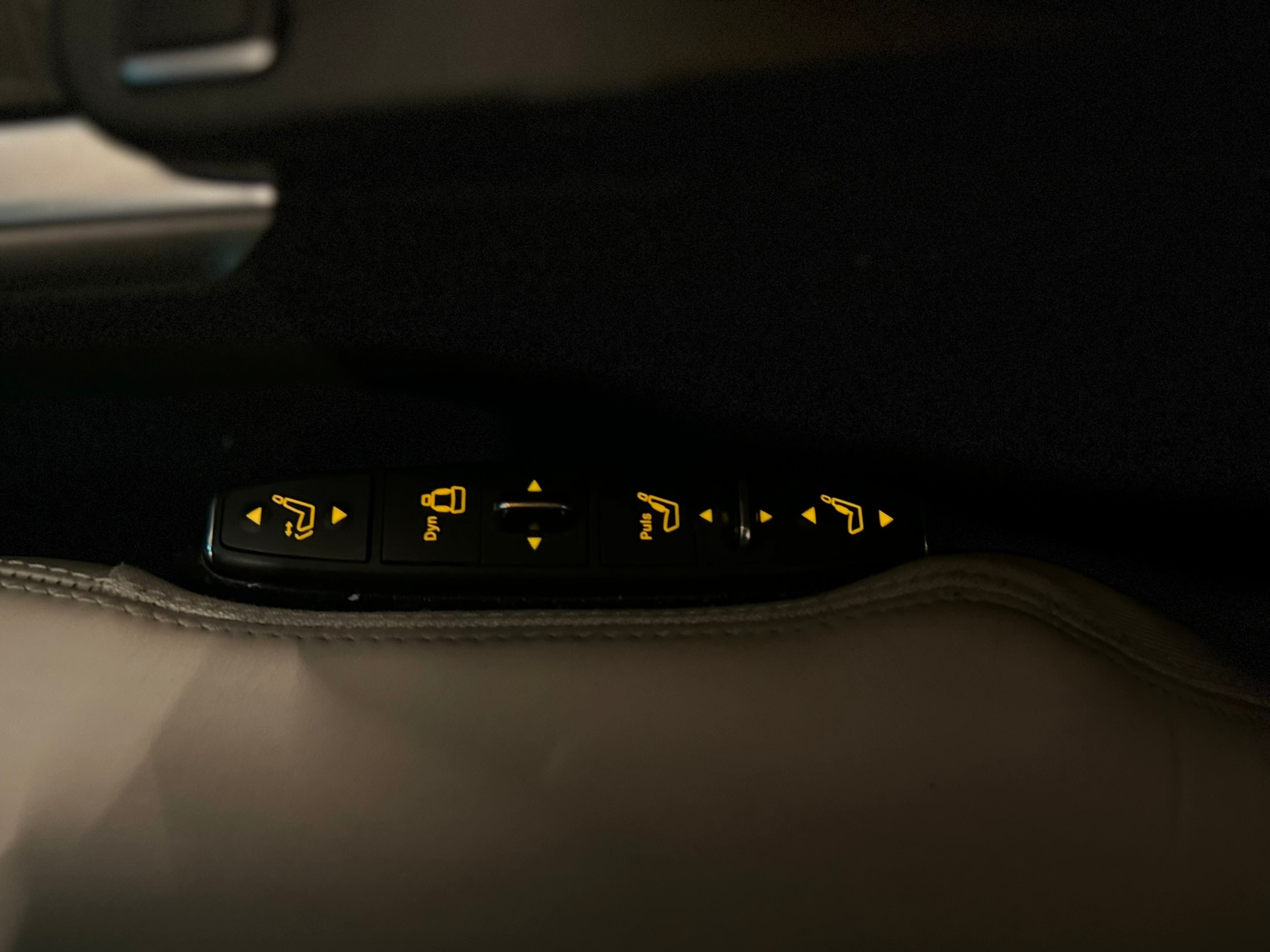 MERCEDES-BENZ E 63 AMG S 4Matic Speedshift-image-21