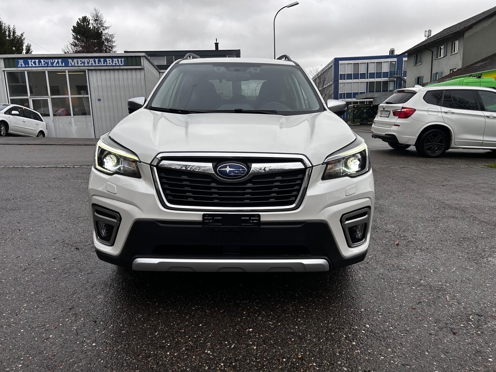 SUBARU Forester 2.0i e-Boxer Advantage Lineartronic-image-0