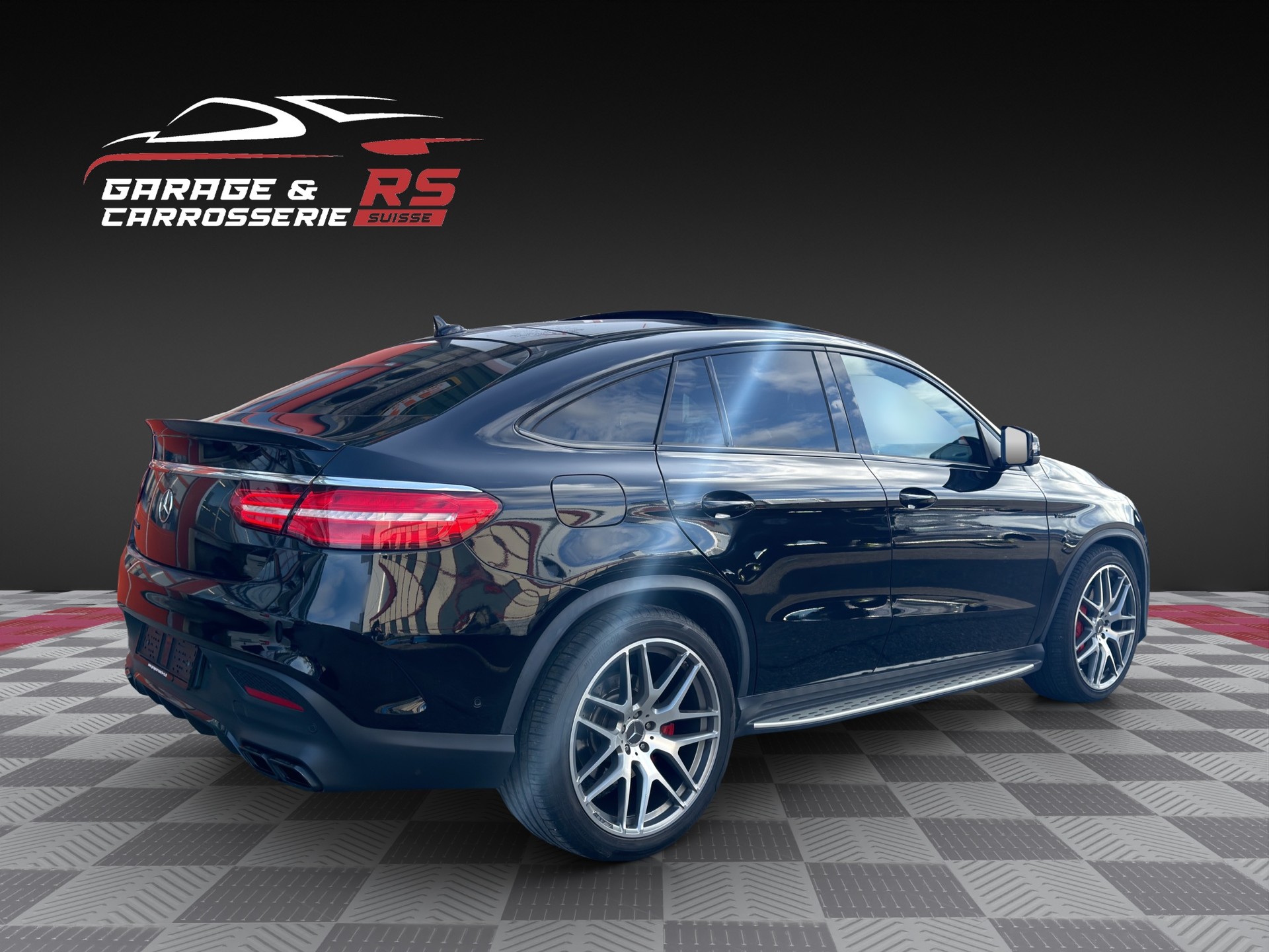 MERCEDES-BENZ GLE Coupé 63 S AMG 4Matic Speedshift-image-3