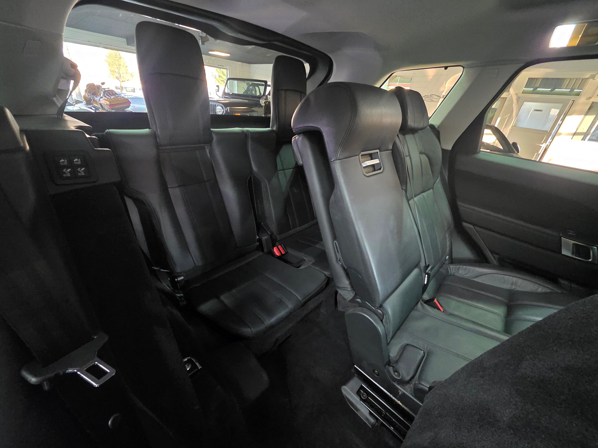 LAND ROVER Range Rover Sport 3.0 SDV6 SE Automatic 7-Plätze-image-18