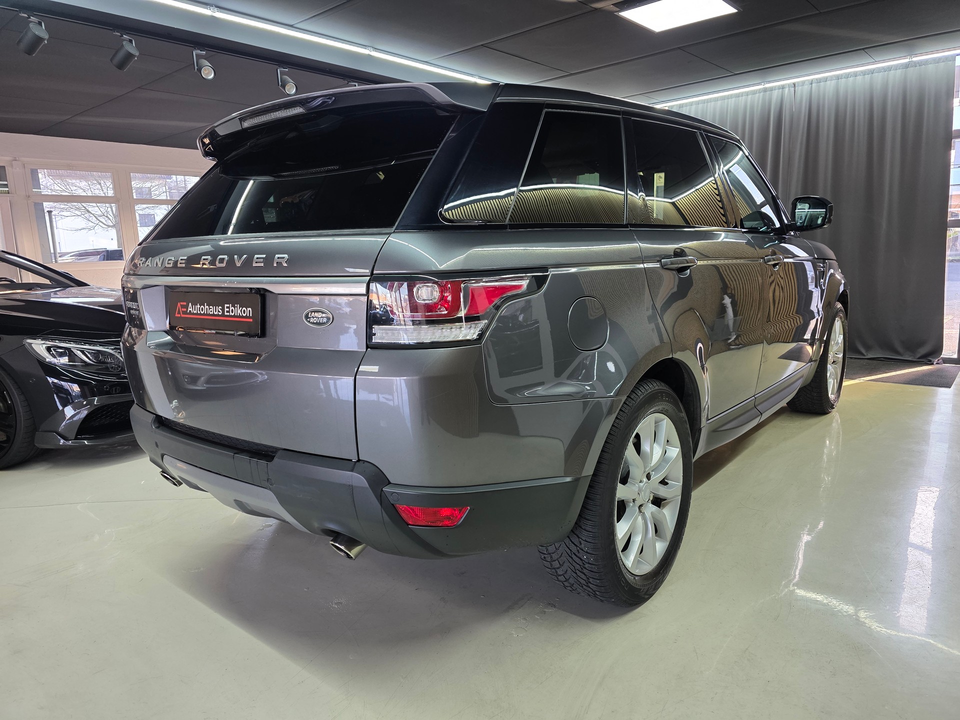 LAND ROVER Range Rover Sport 3.0 SDV6 SE Automatic 7-Plätze-image-6