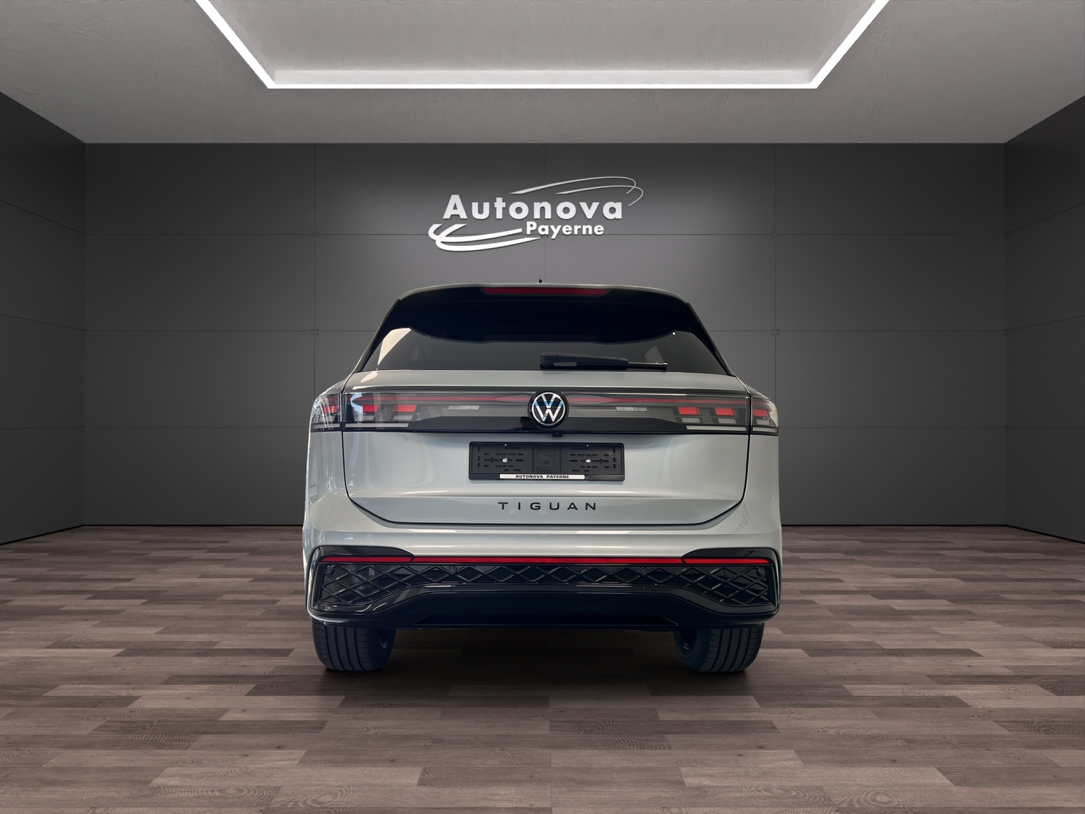 VW Tiguan 1.5 TSI evo2 eHybrid R-Line DSG-image-4