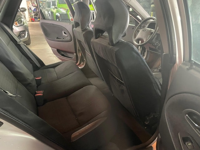 VOLVO V40 2.0T-image-7