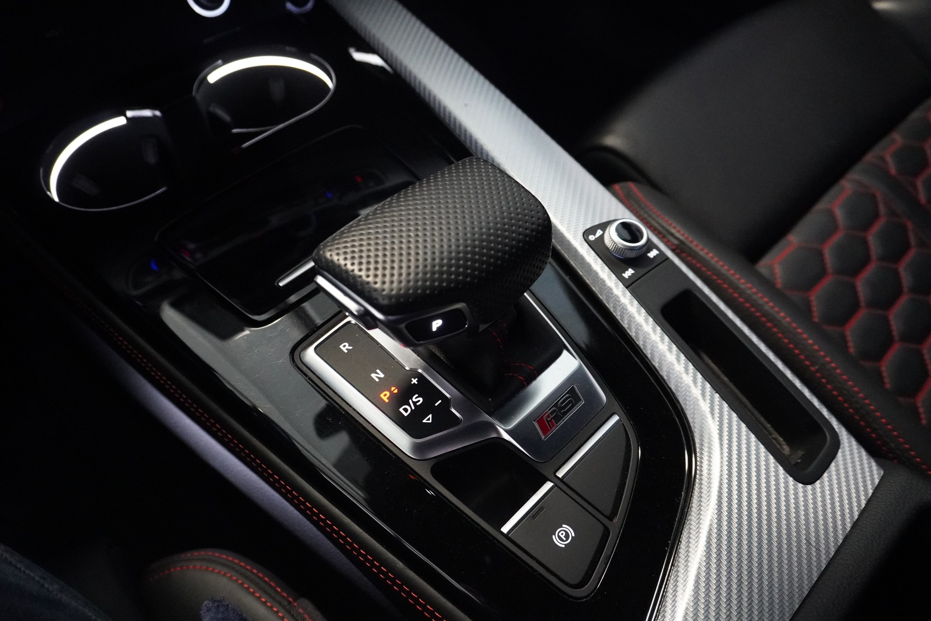 AUDI RS5 Sportback 2.9 TFSI quattro tiptronic-image-9