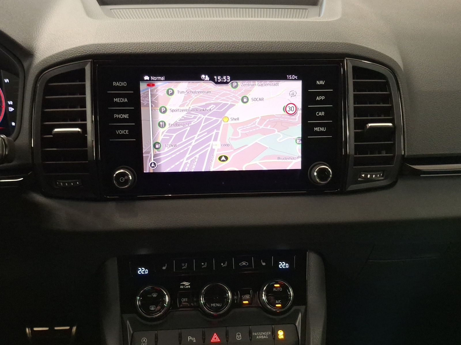 SKODA Karoq 2.0 TSI Dynamic Limited Edition 4x4 DSG-image-10
